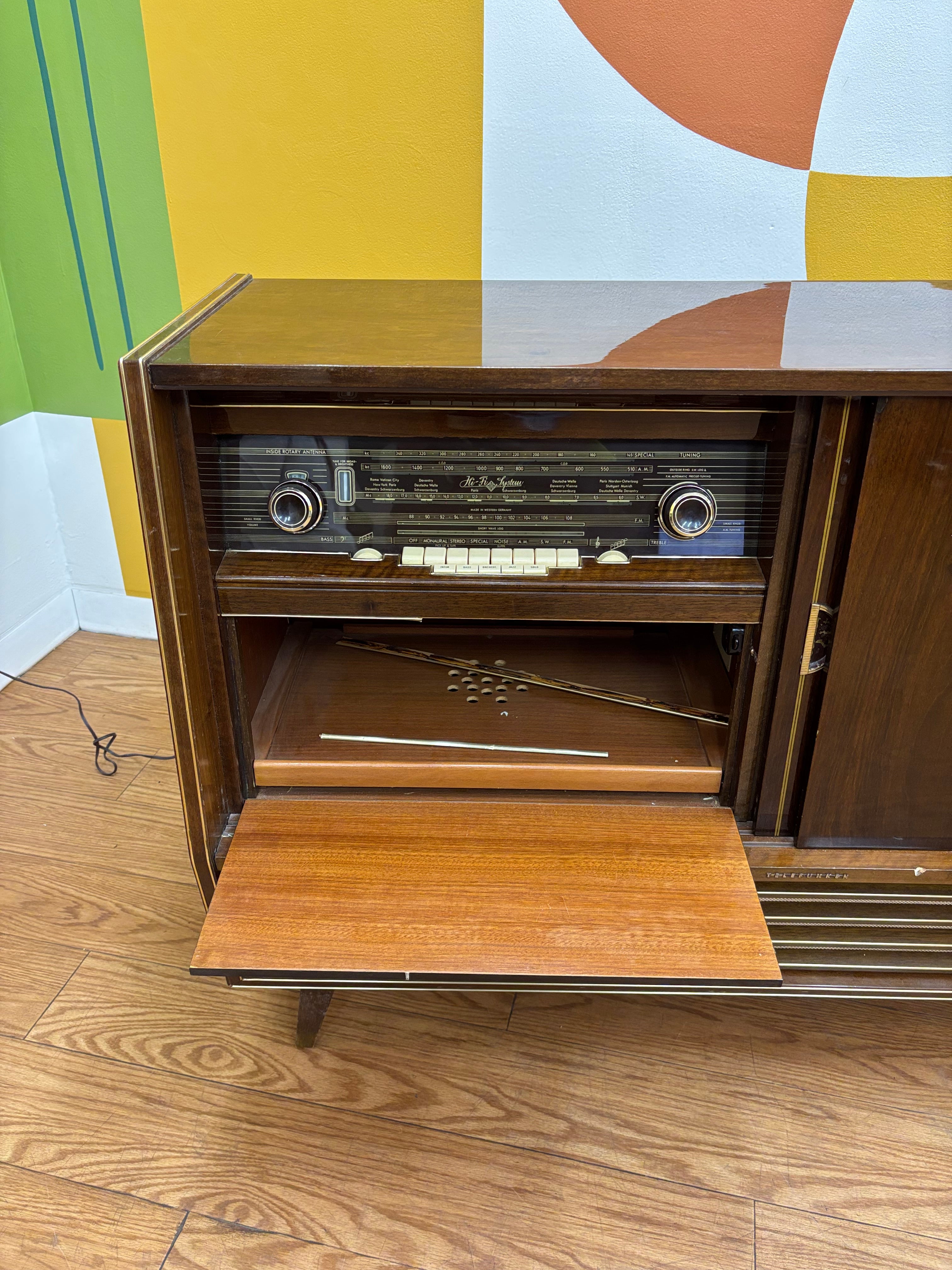 Telefunken Hymnus Hi-Fi Stereo Console (Made in West Germany)