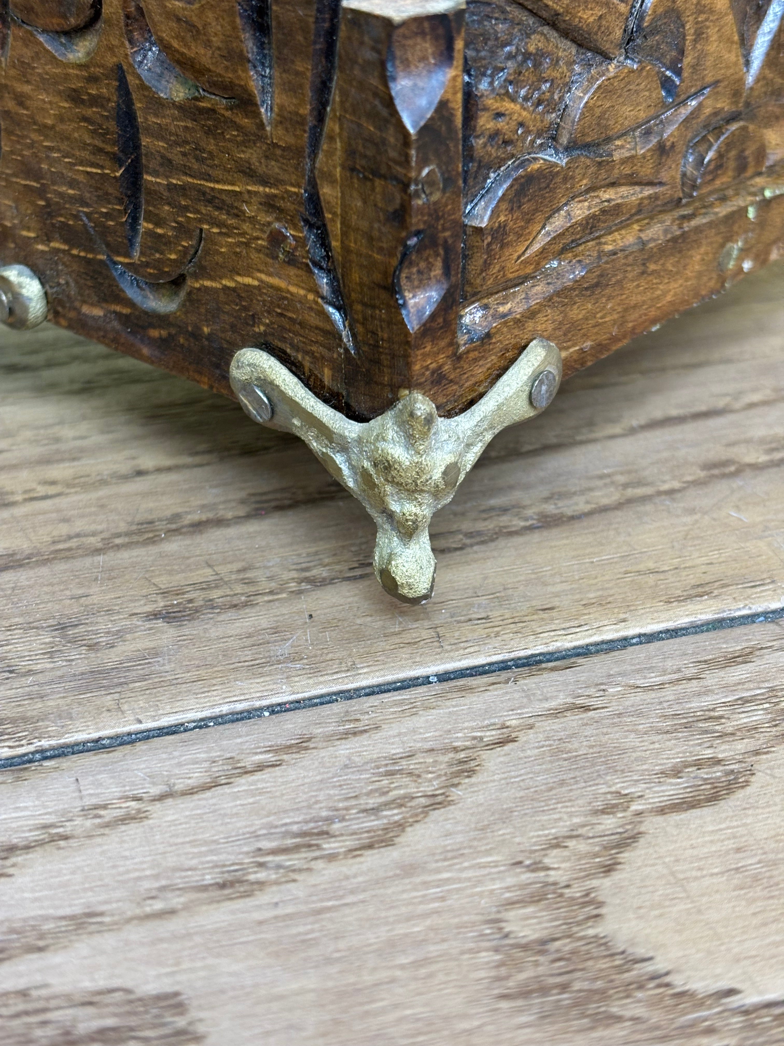 Small Wood Carved Jewlery Box