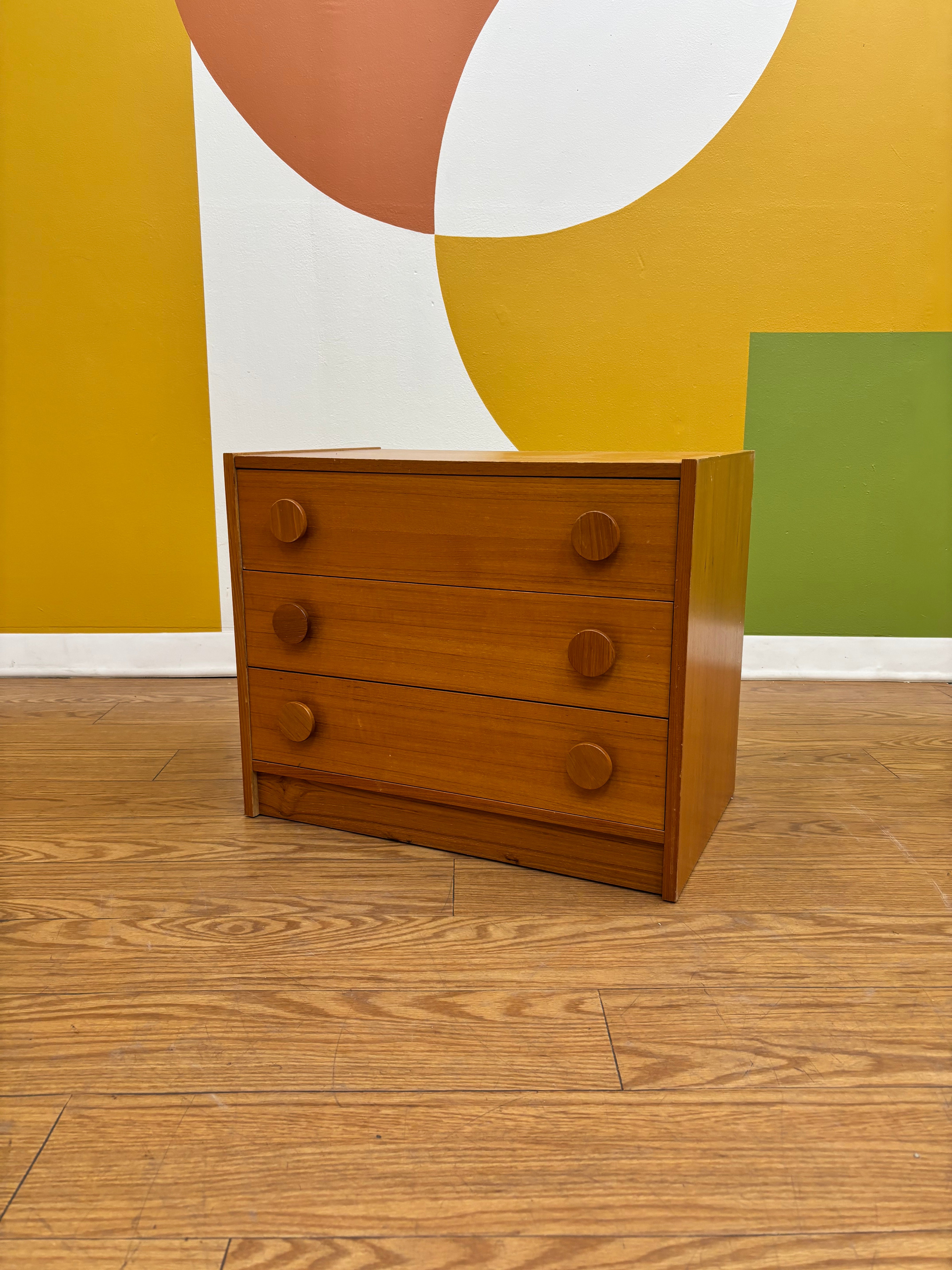 Chest of Drawers