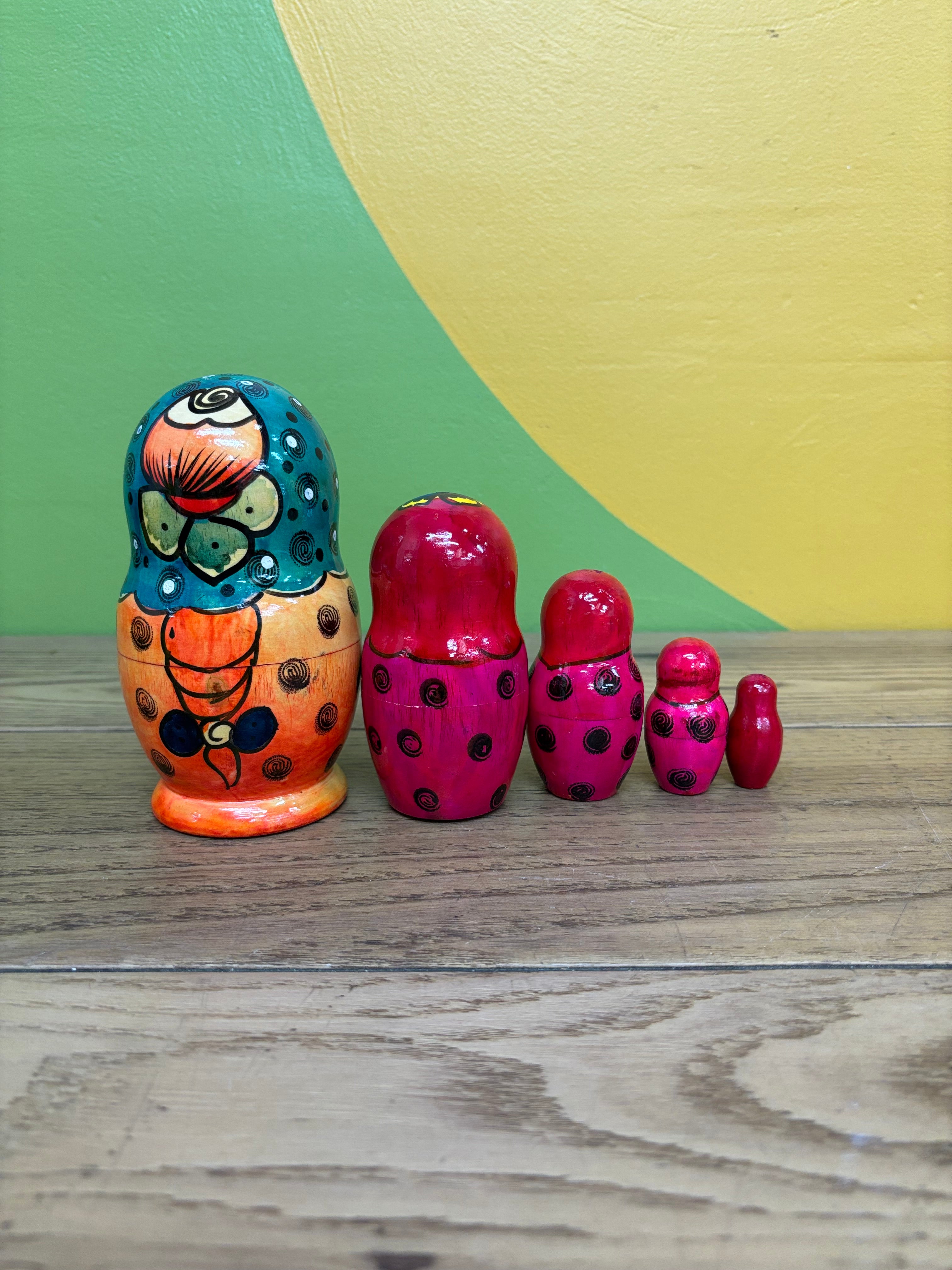 Nesting Dolls (5)