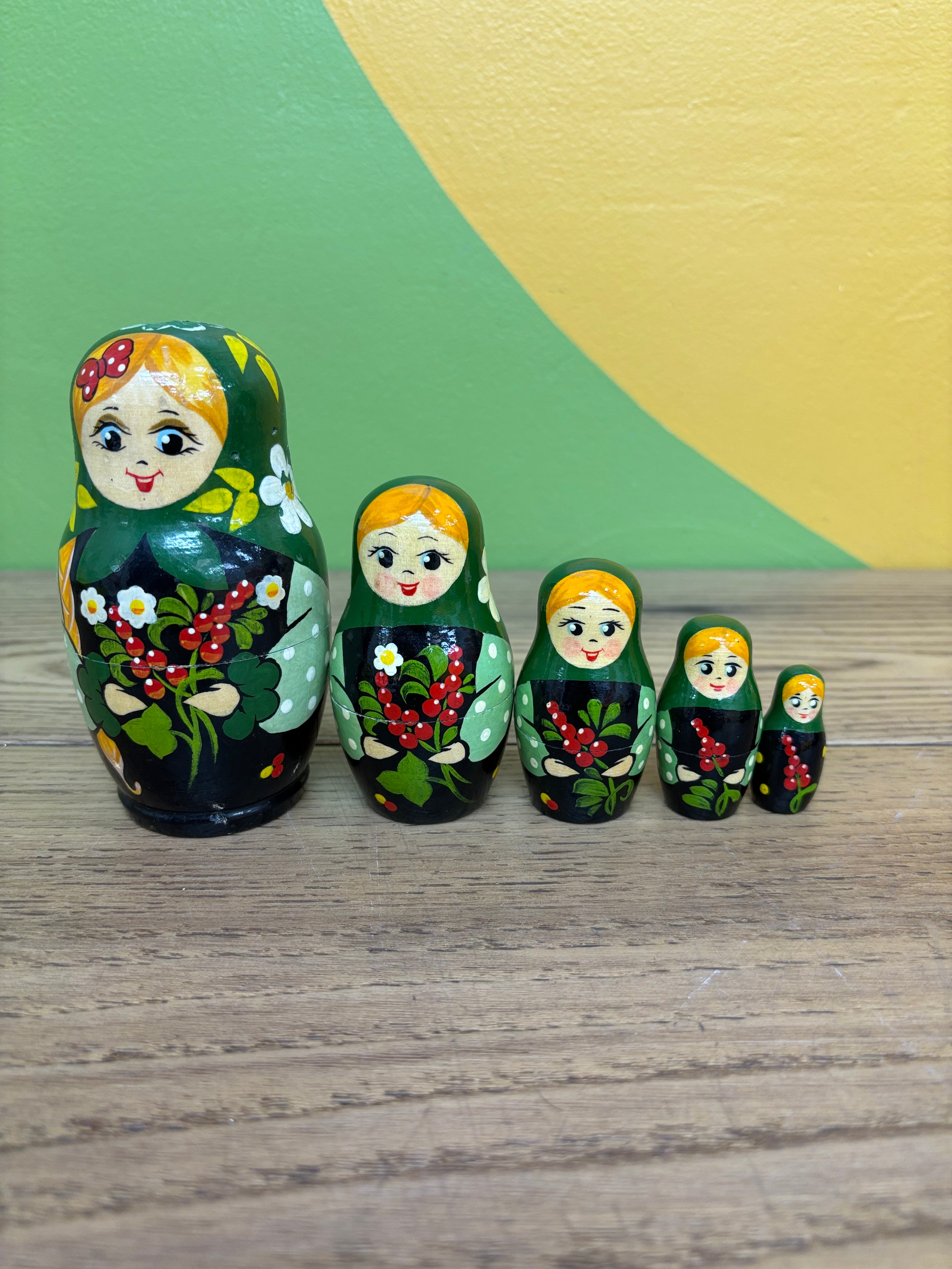 Nesting Dolls (5)