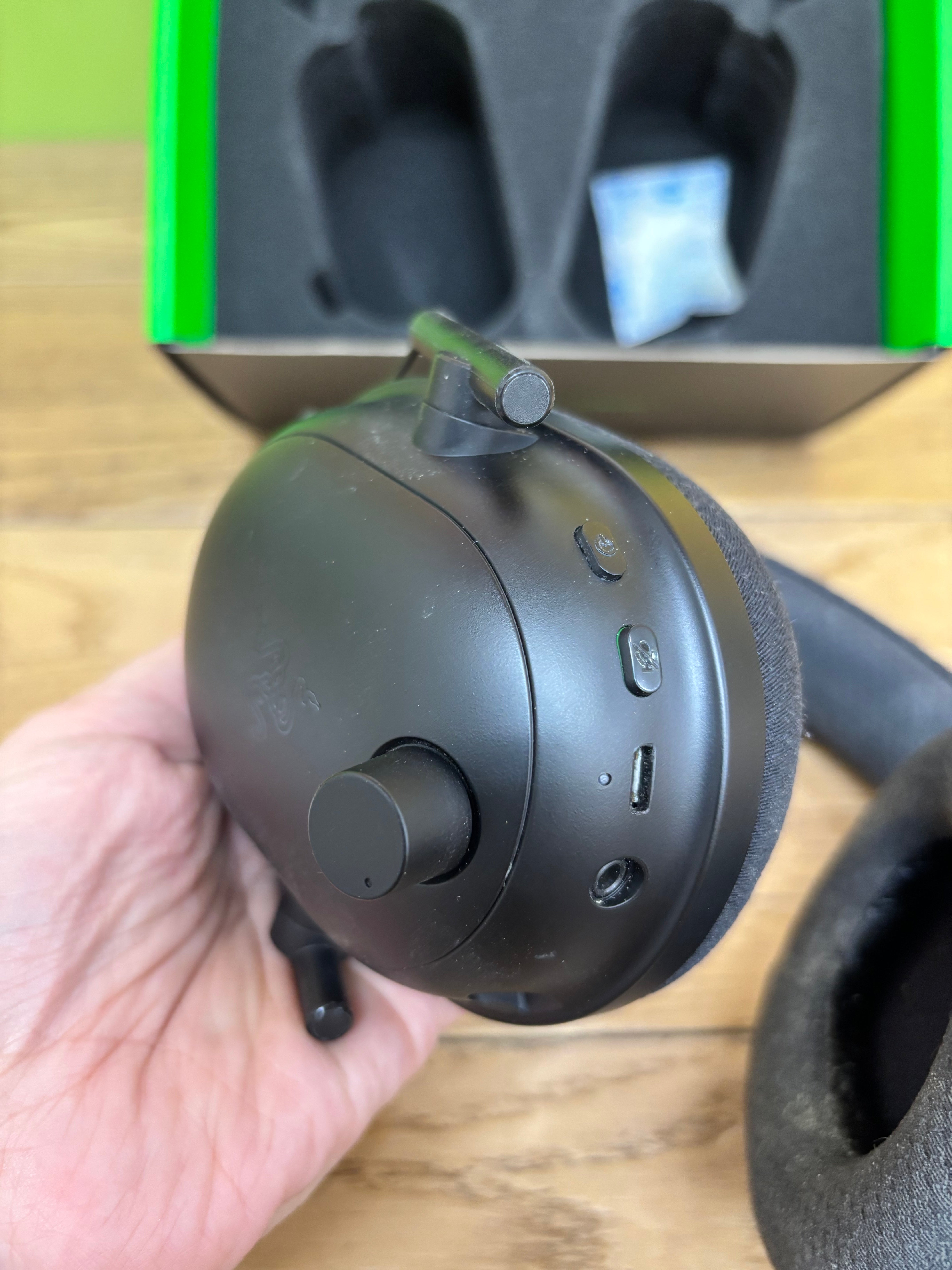 Razer BlackShark V2 Pro Wireless Headset