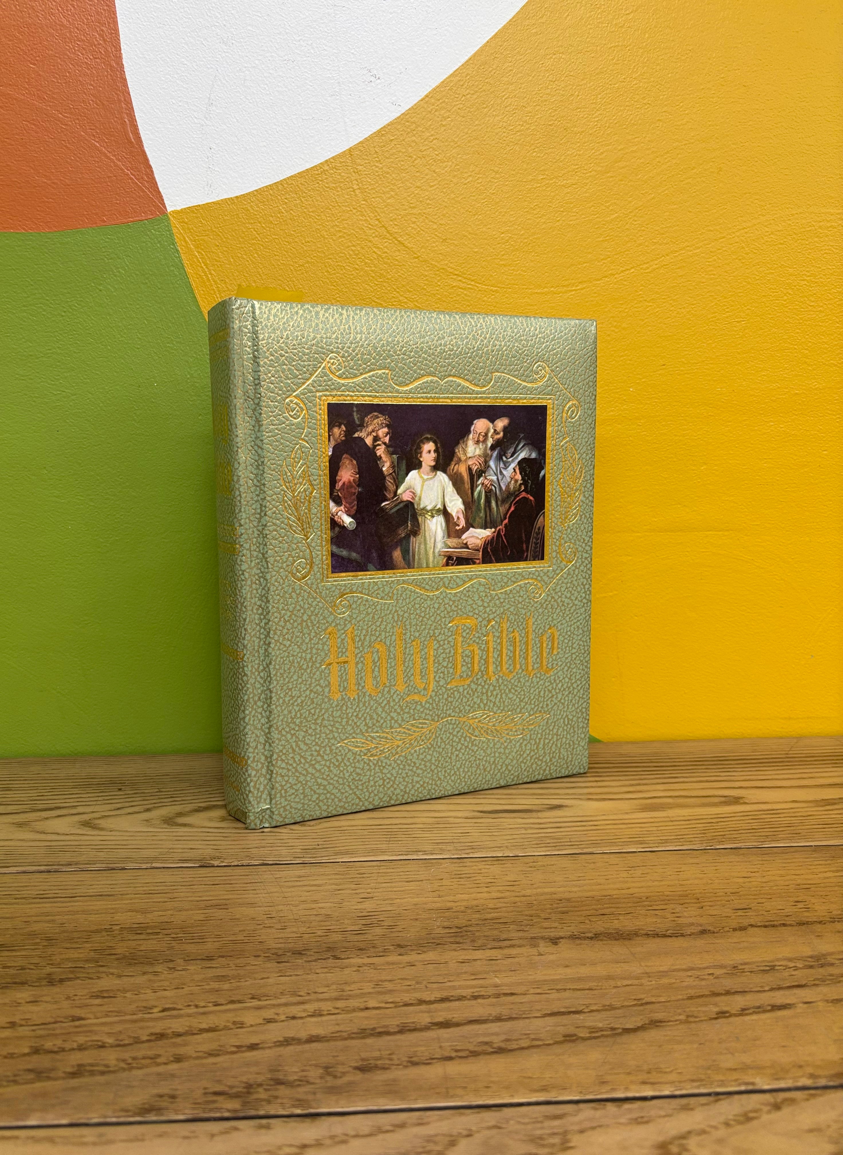 Heirloom Holy Bible