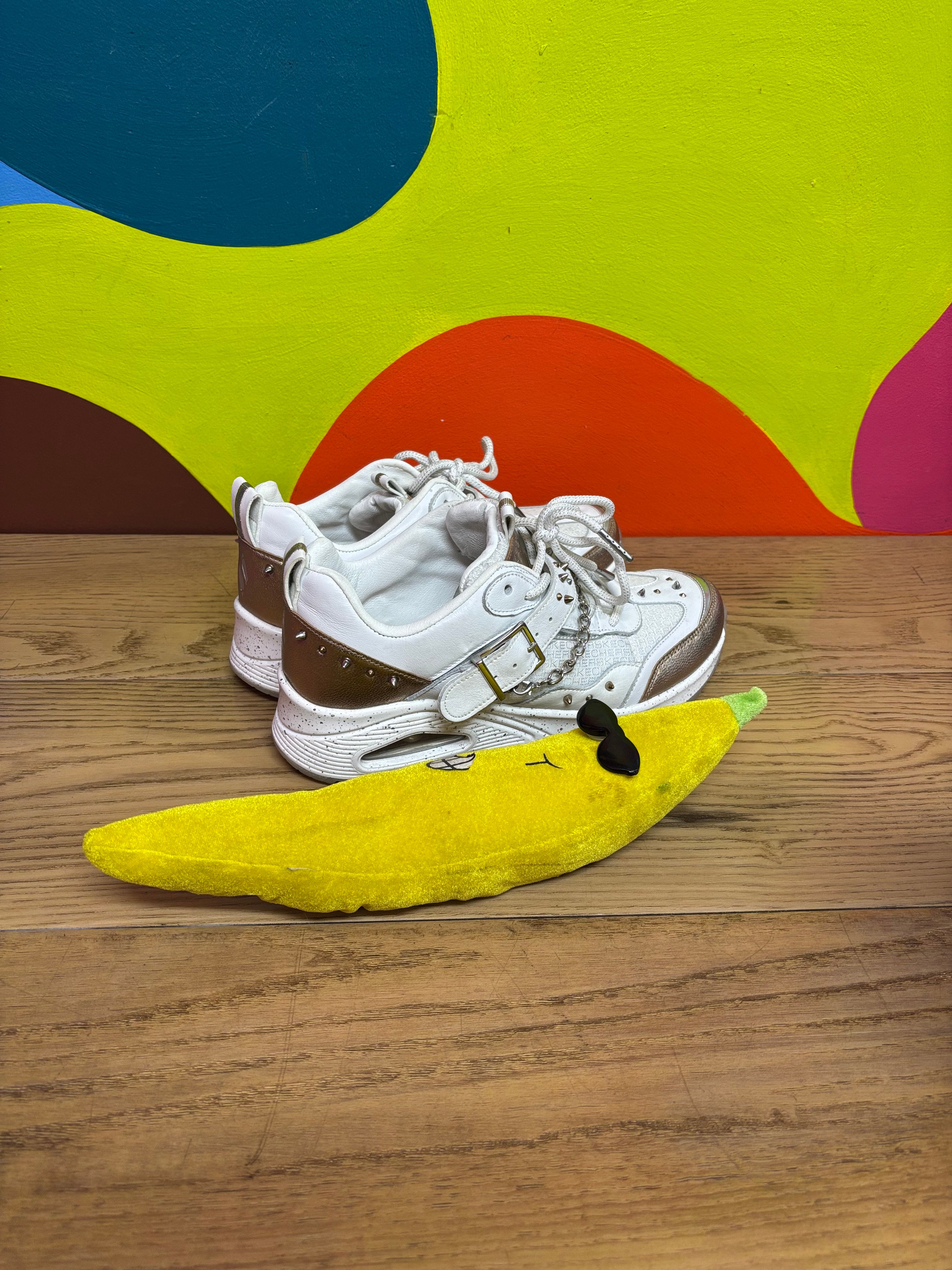 Skechers Uno-Rebel Rockstar Shoes - Women's 9