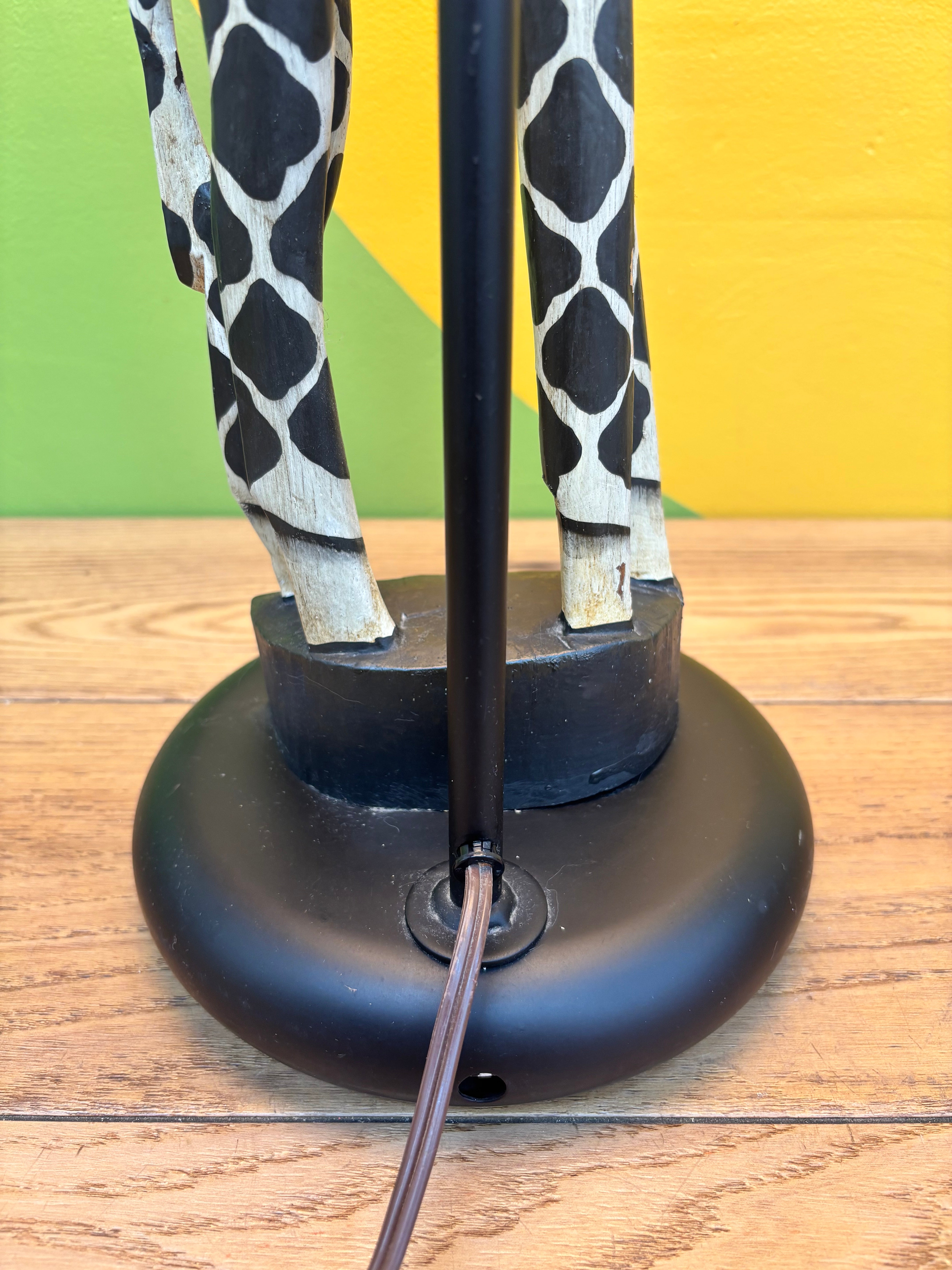 Giraffe Table Lamp