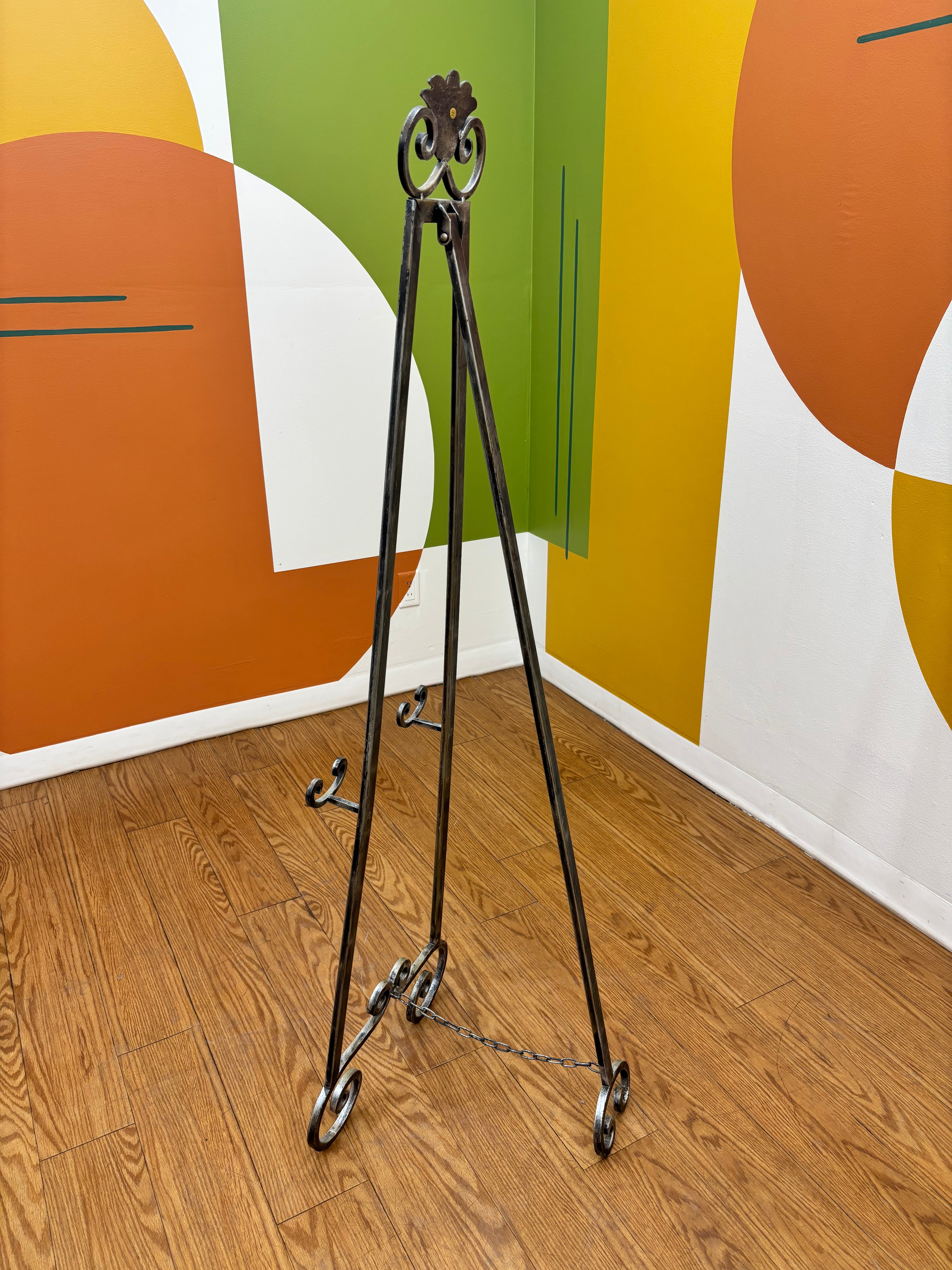 Metal Floor Easel