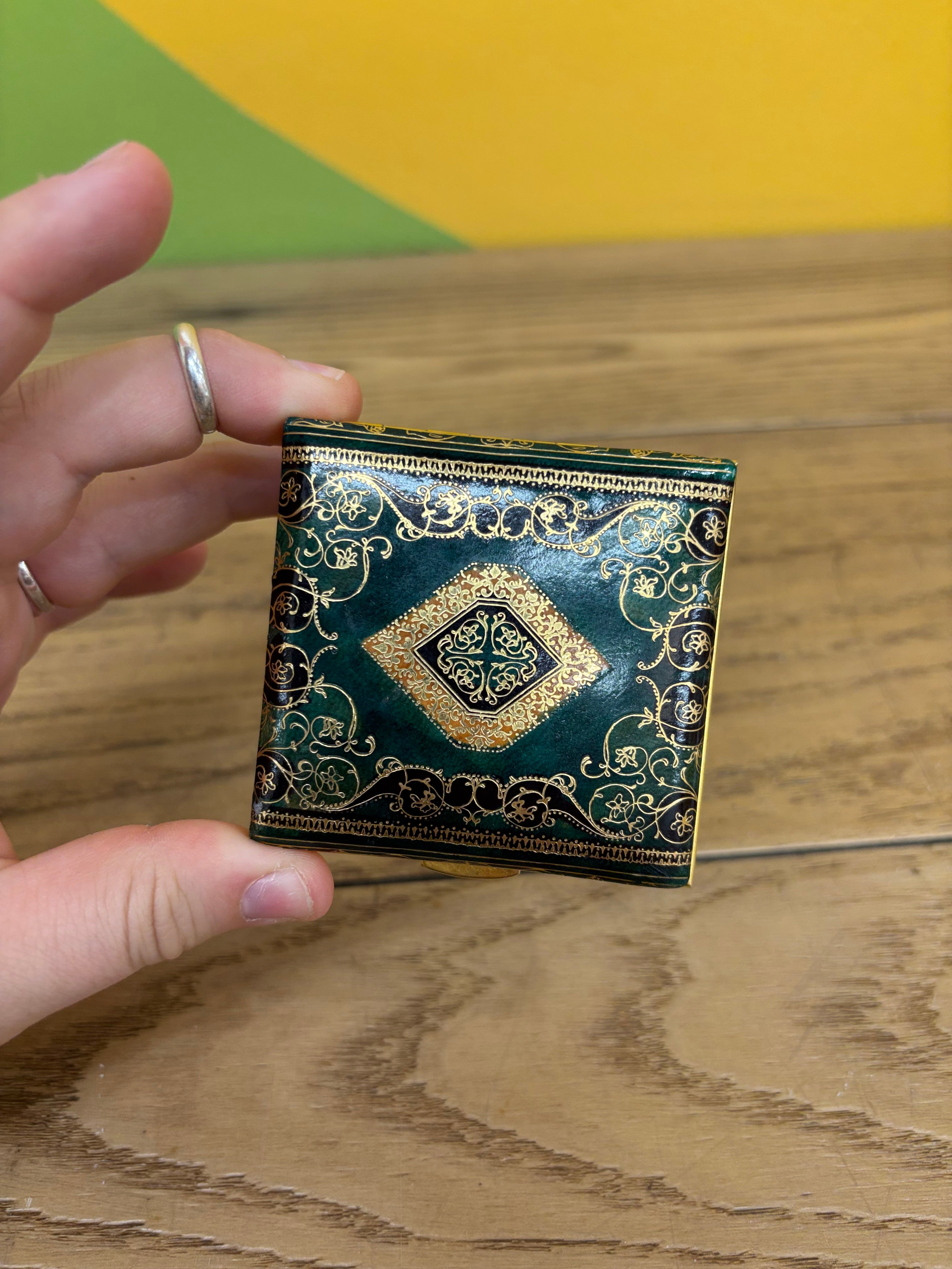 Green Gold Plated Compact