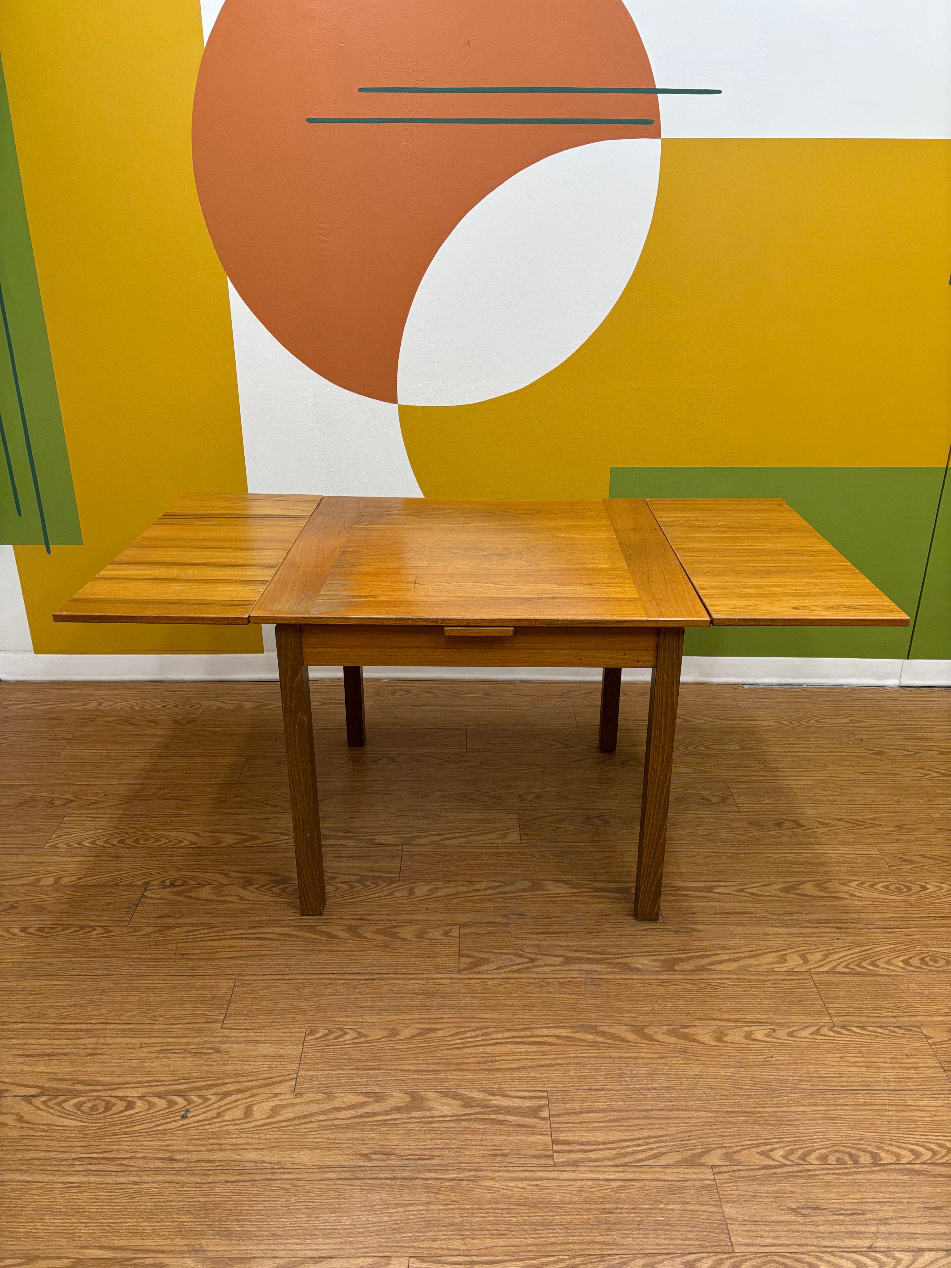 Square Dining Table (Made in Denmark)