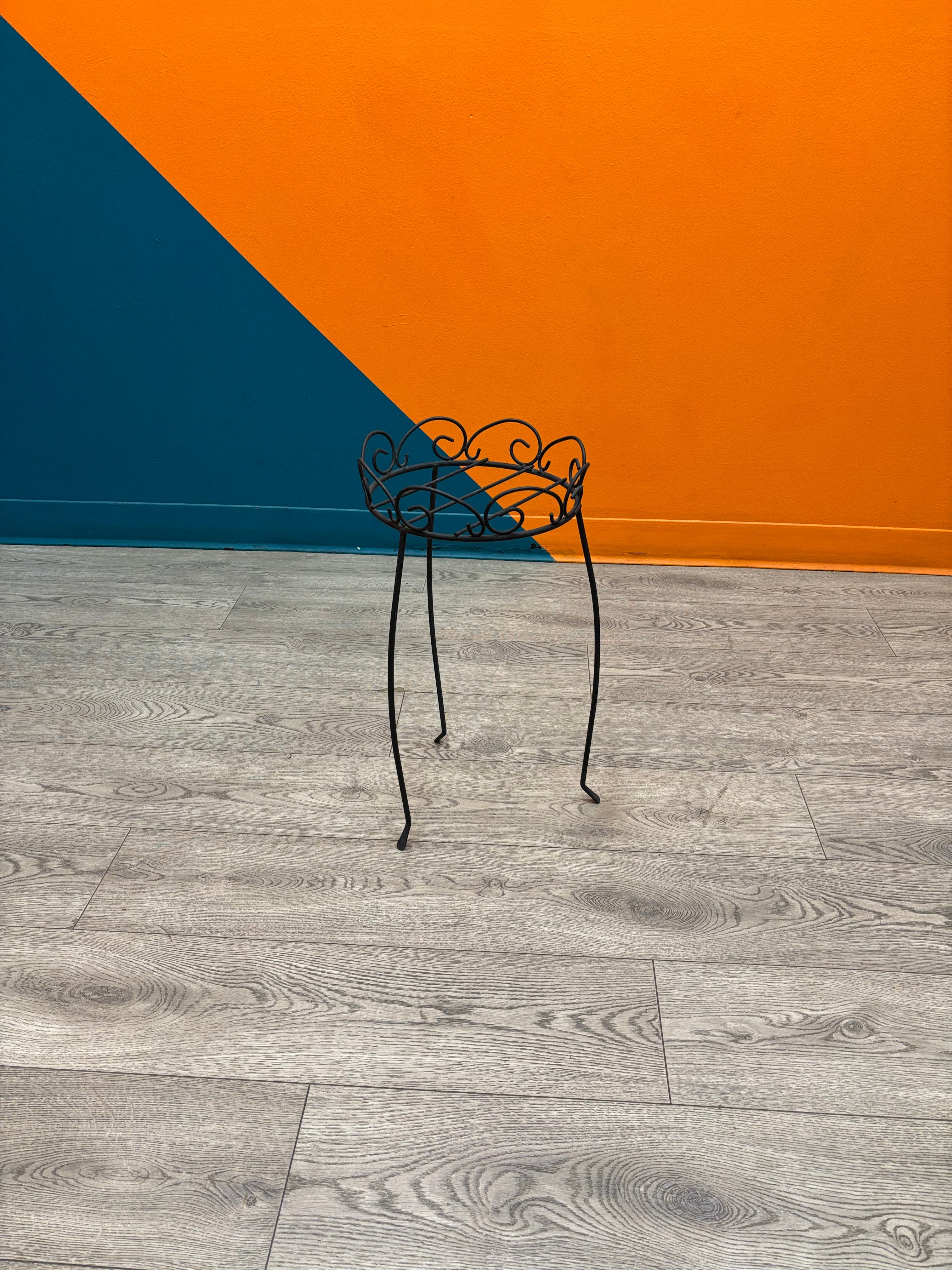 Metal Plant Stand