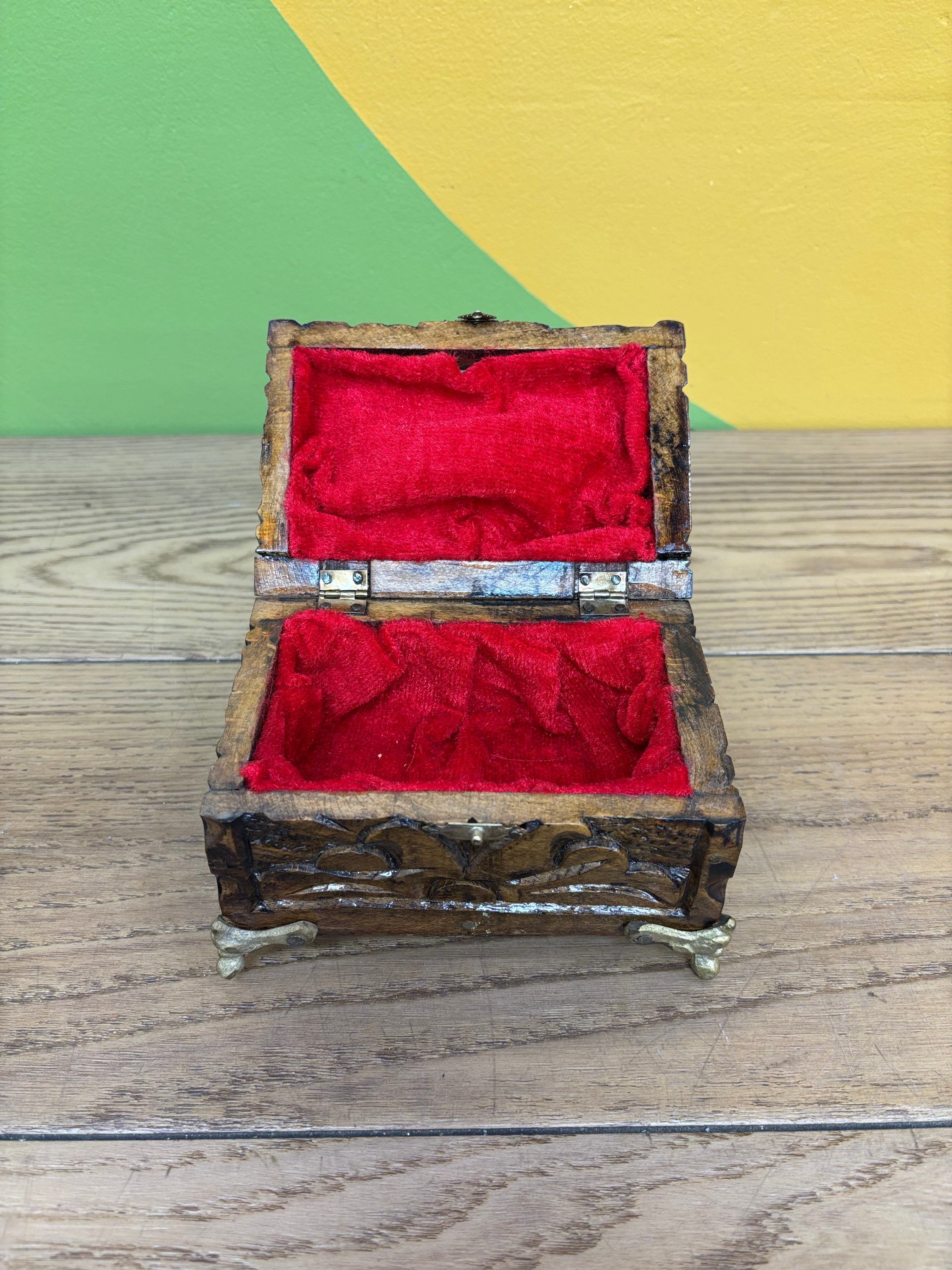 Small Wood Carved Jewlery Box