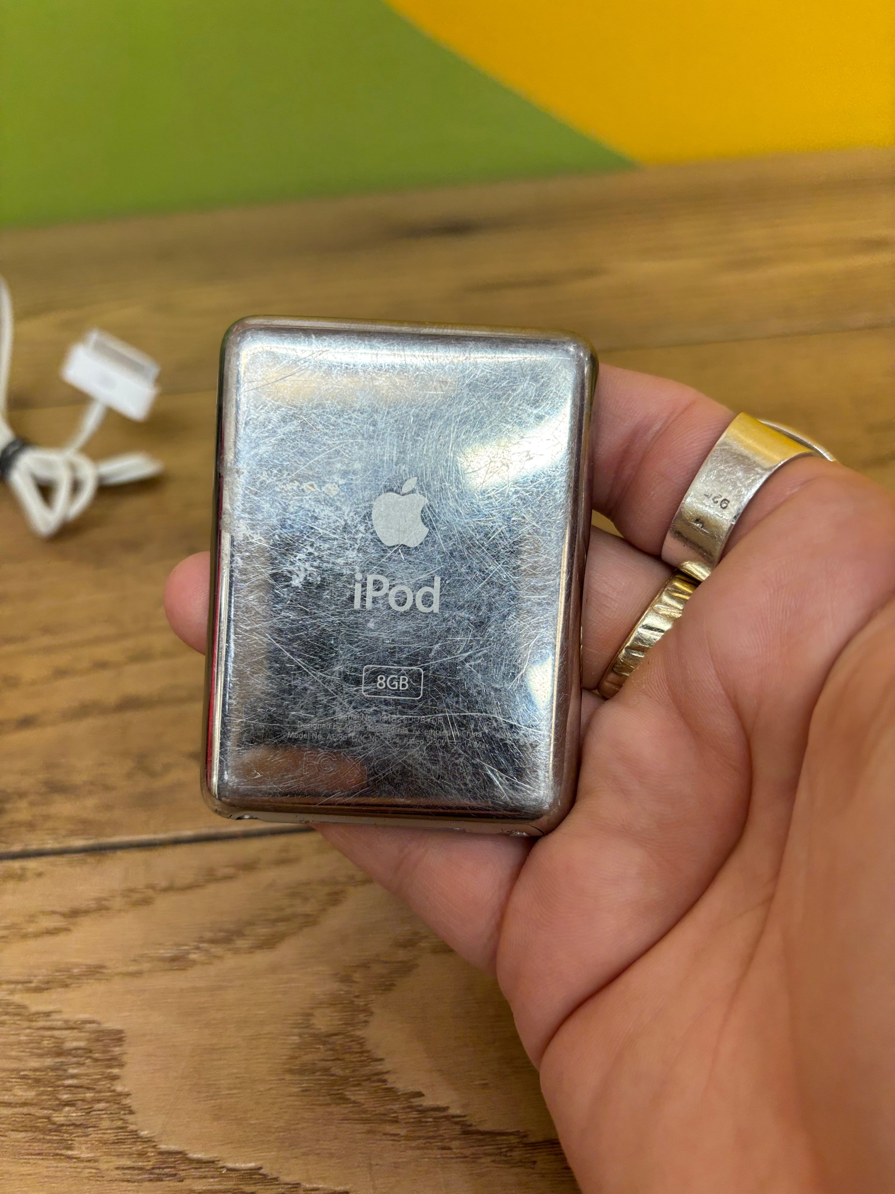 Apple iPod Nano 3rd Gen