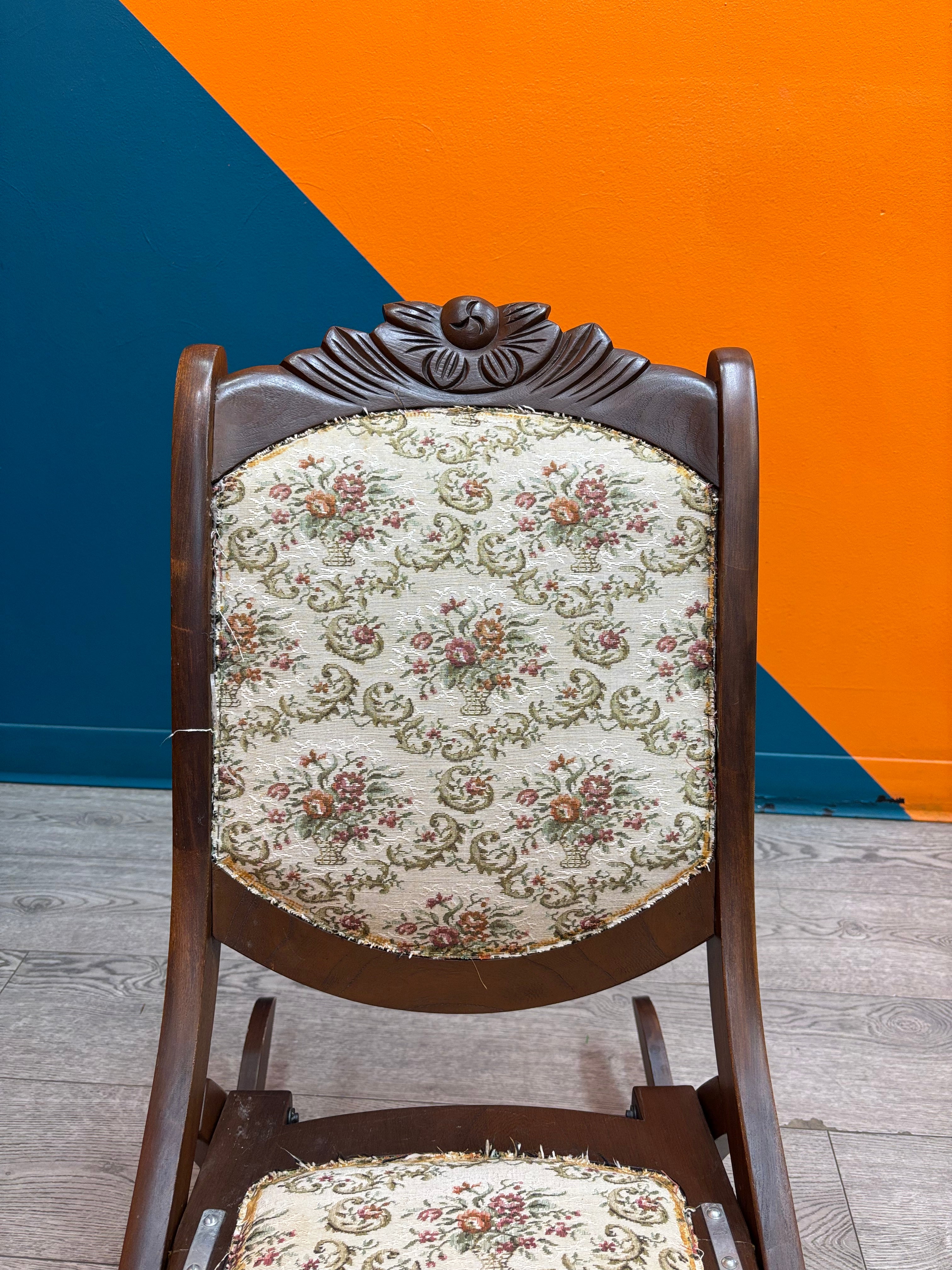 Folding Wood Rocking Chair