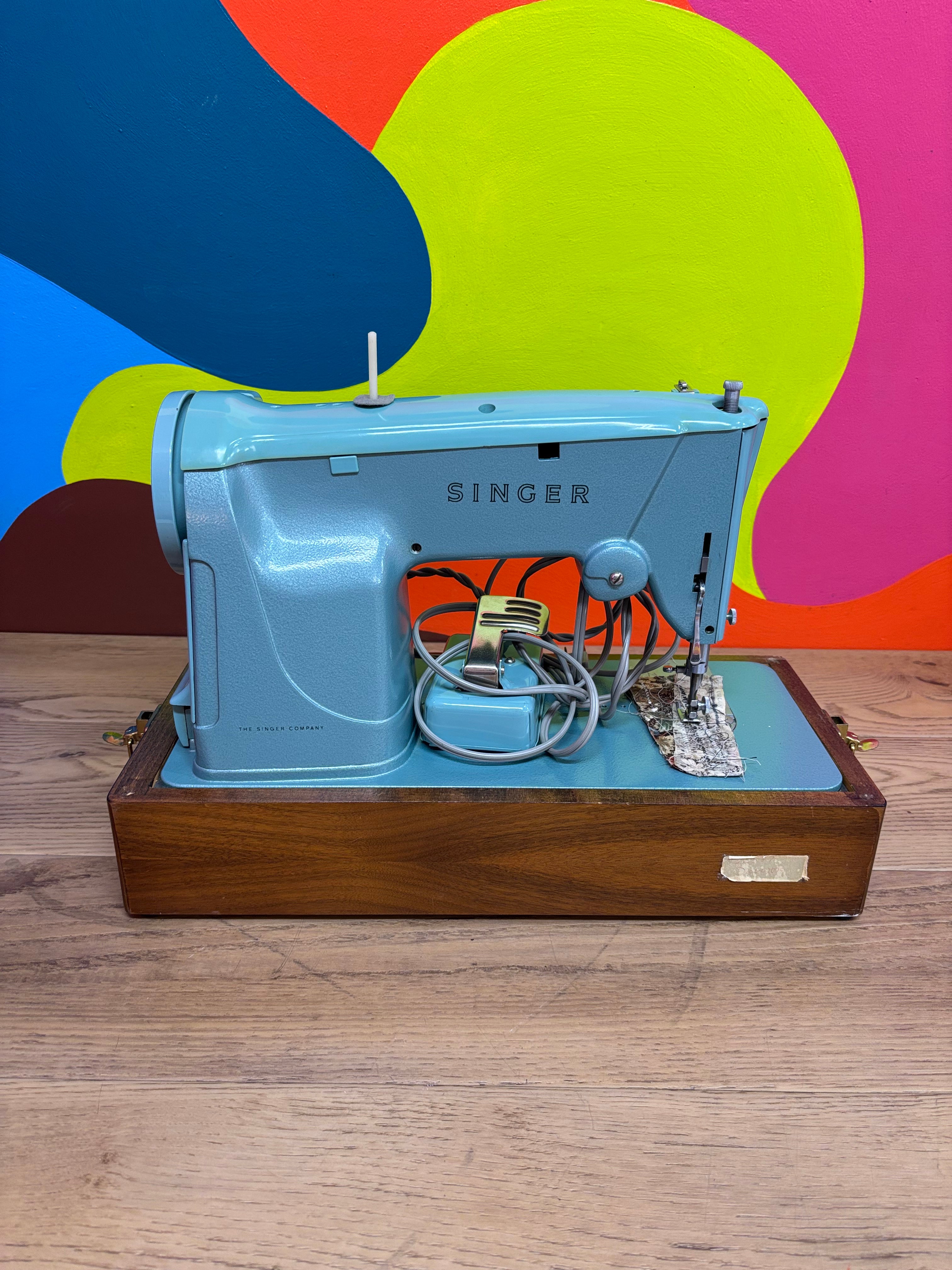 Teal Singer Sewing Machine in Carrying Case