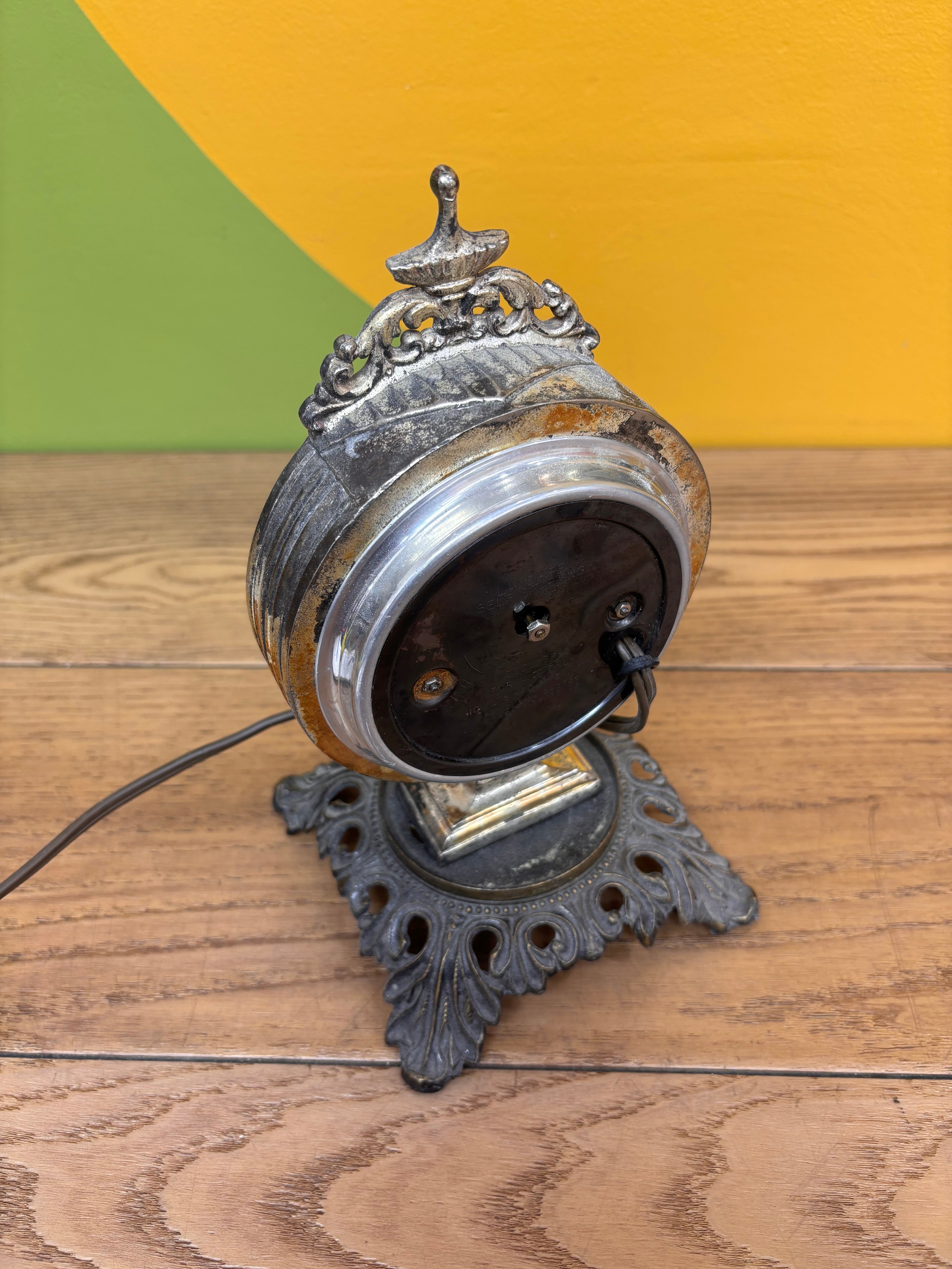 Electric Mantle Clock