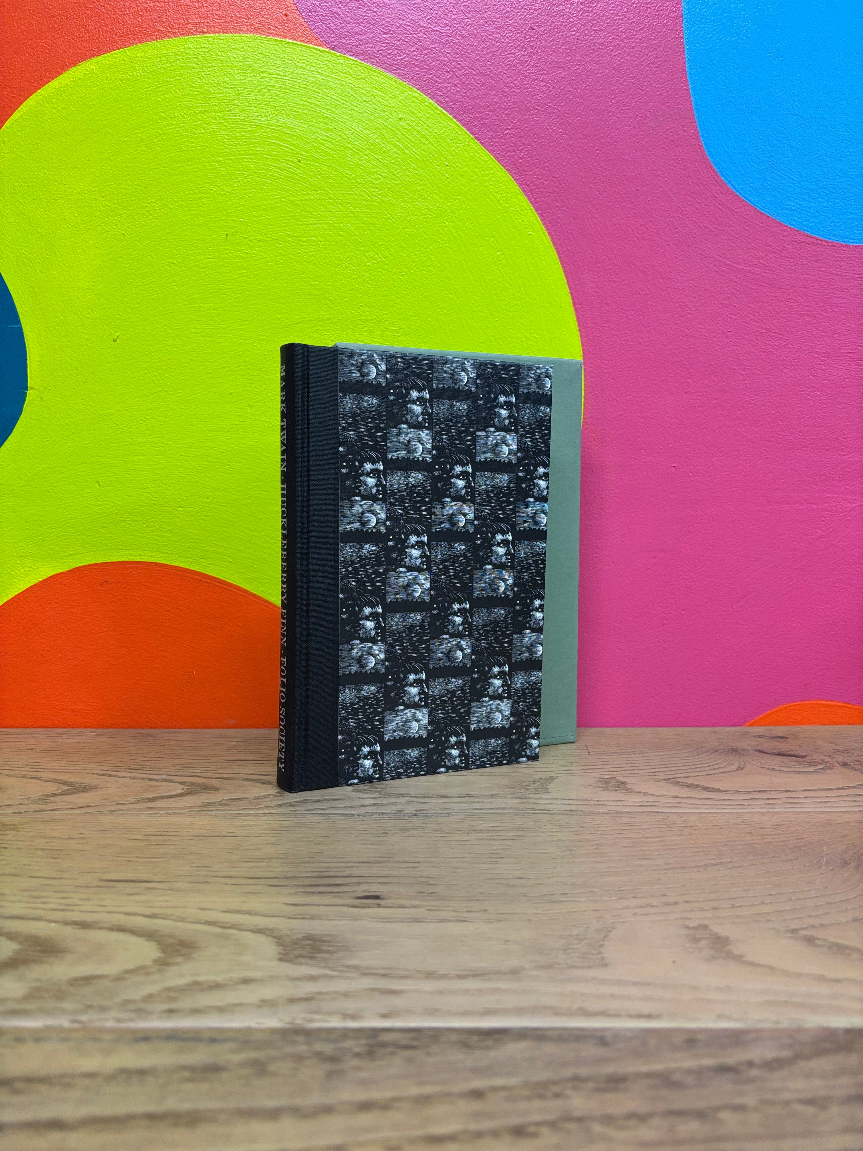 Folio Society Mark Twain's Novel: The Adentures of Huckleberry Finn