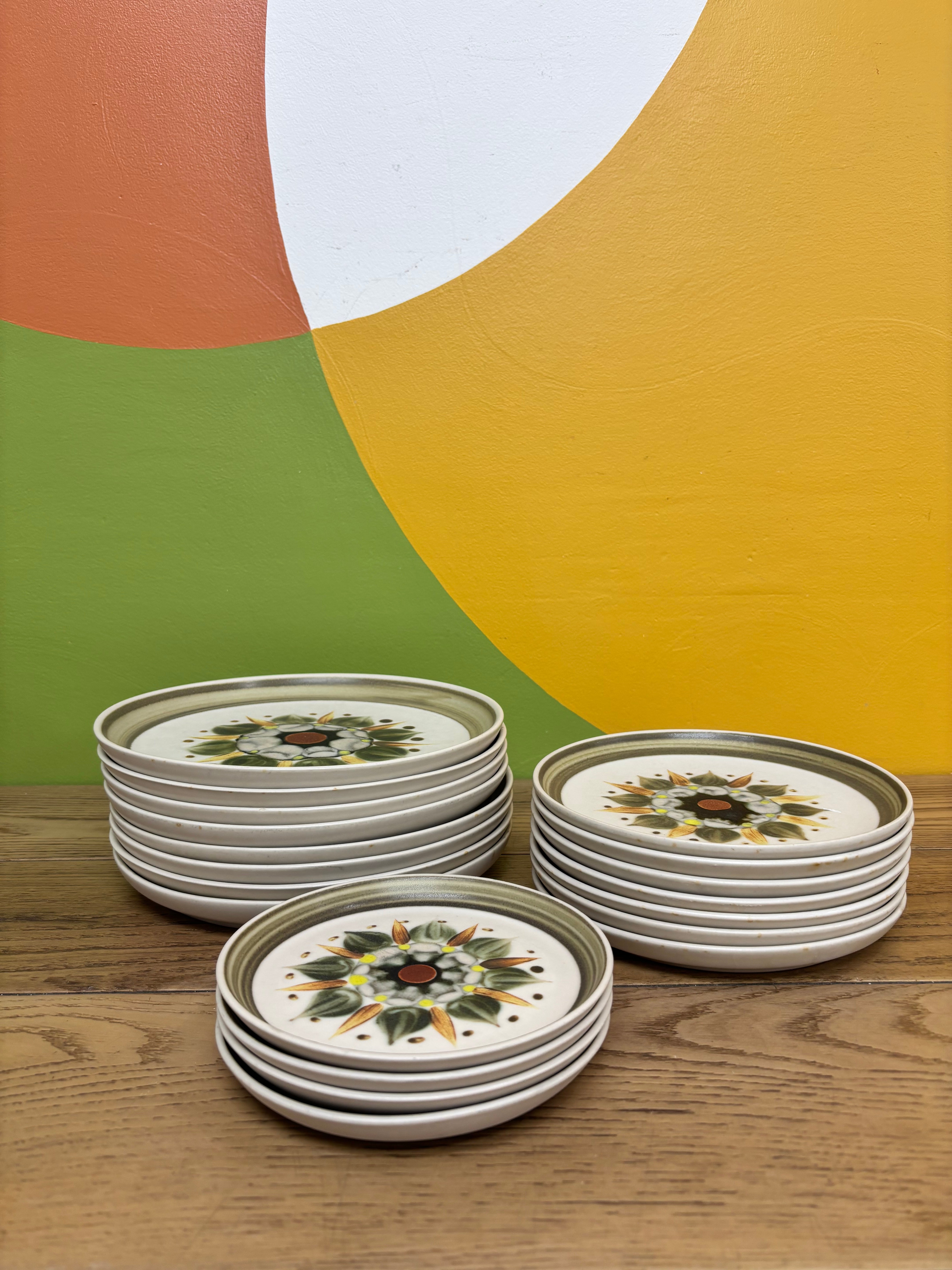 Denby Langley "Sherwood" Stoneware Plate Set