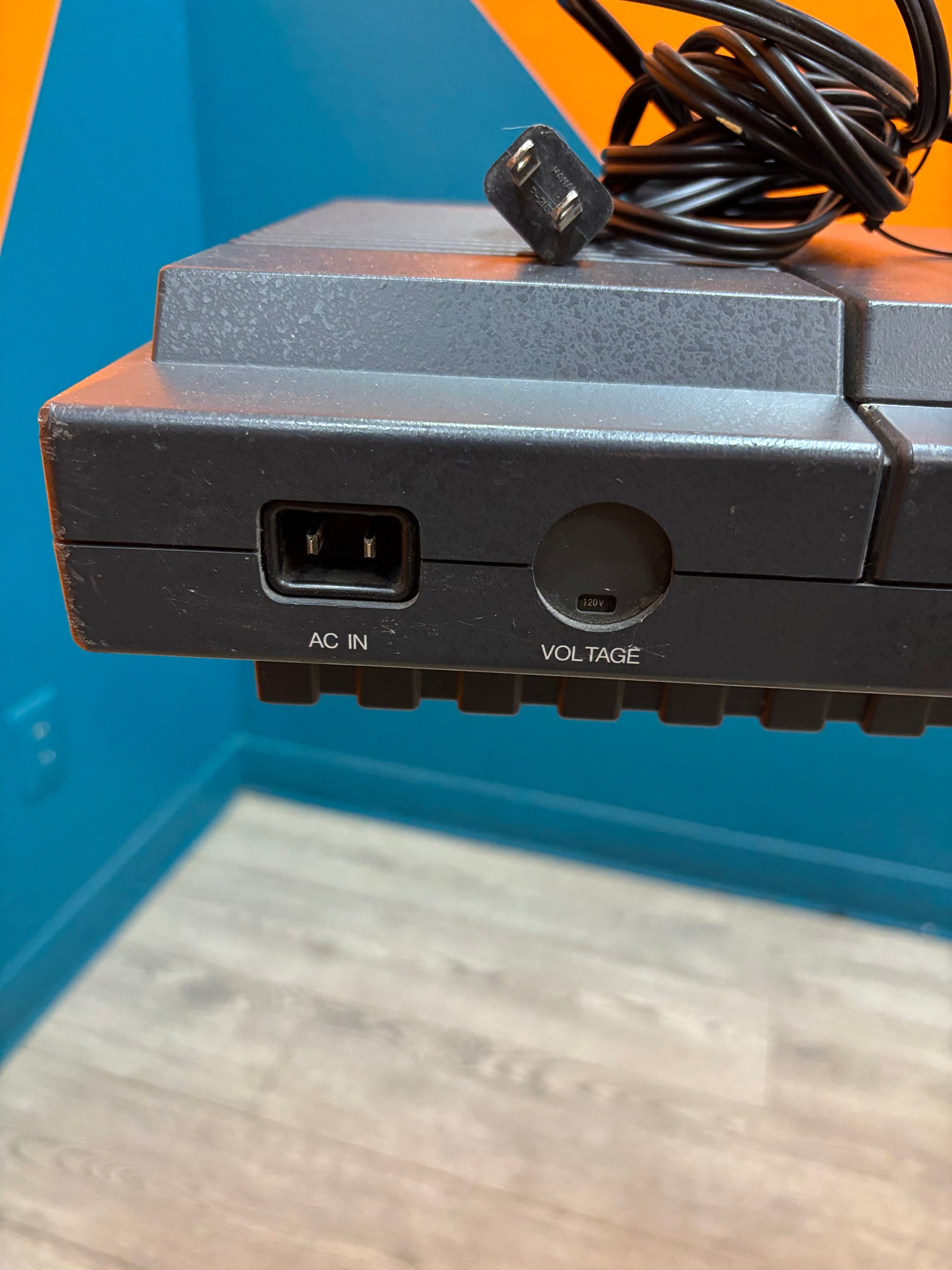 Yamaha PS-6100 Electronic Keyboard & Stand