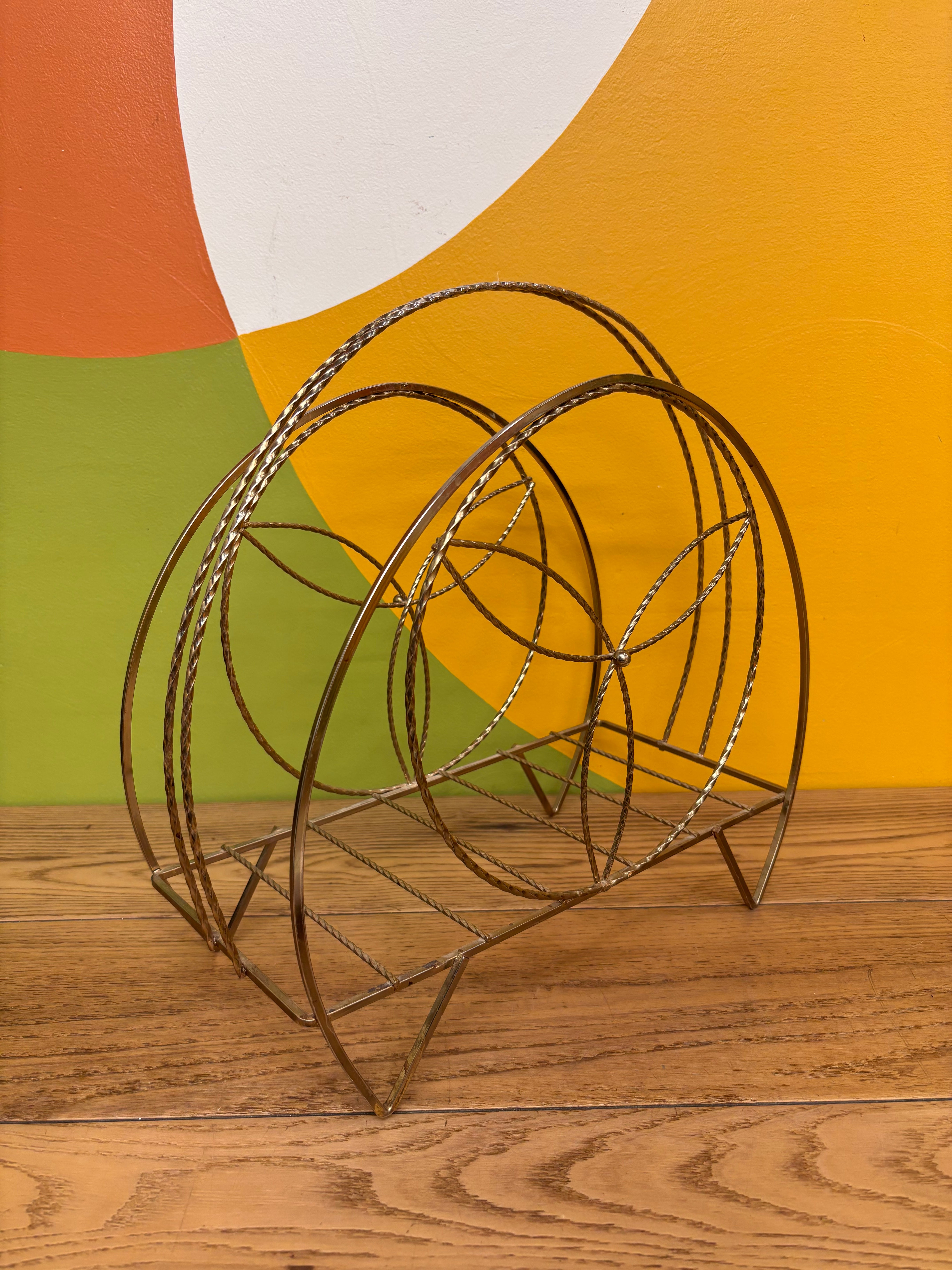 Metal Magazine Rack