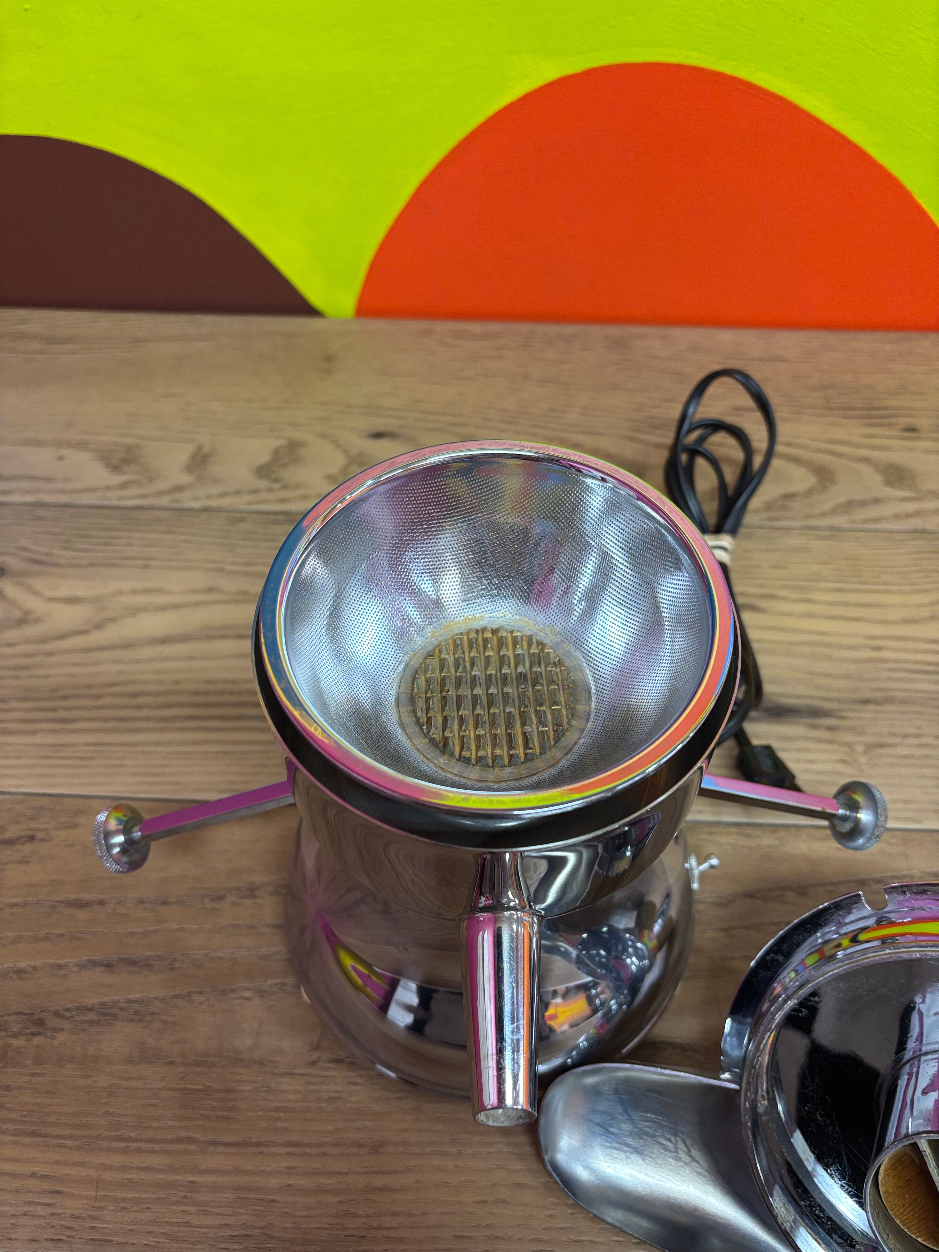 Series 4 Healthmaster Electric Juicer