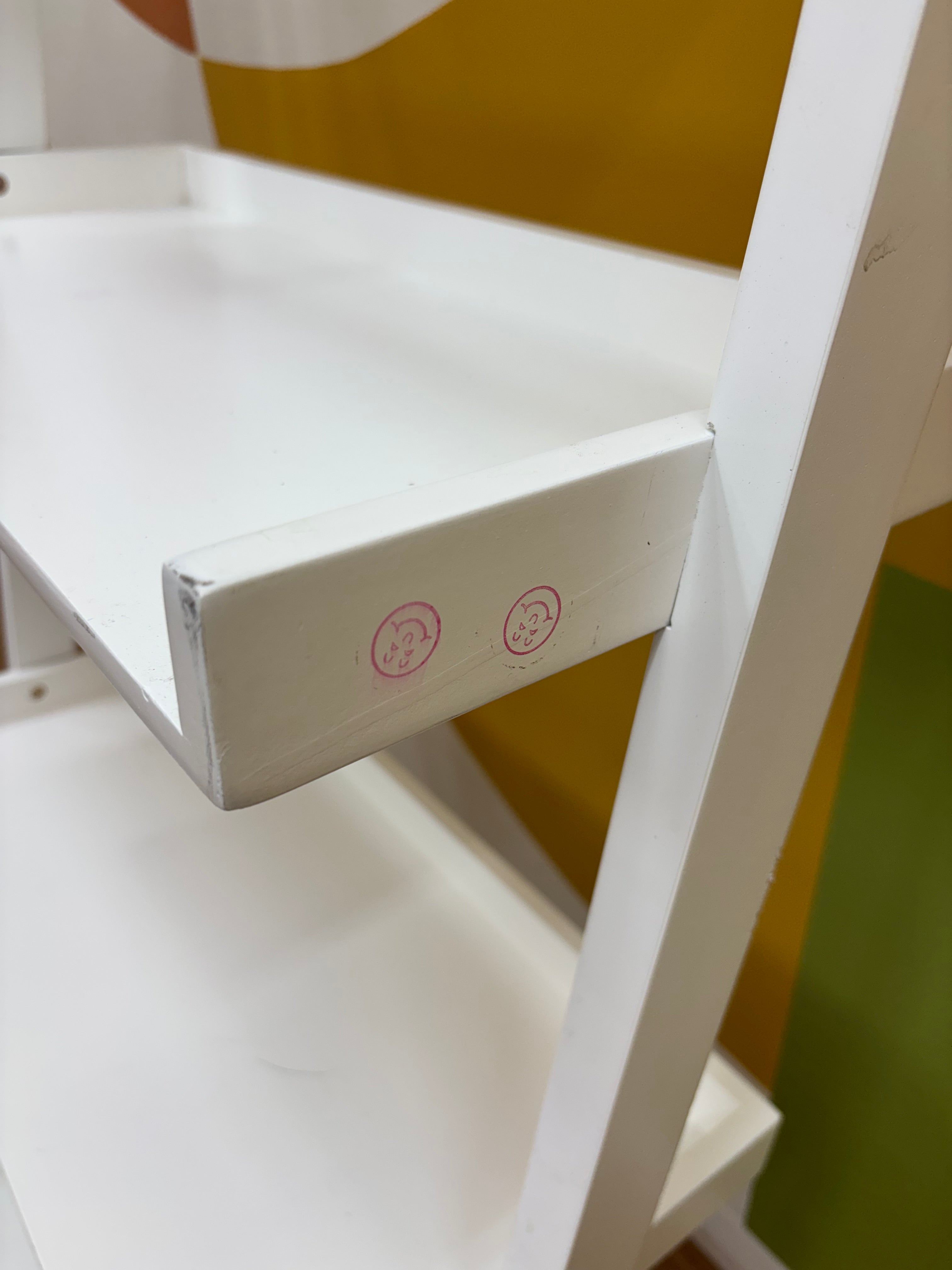 5 Tier Leaning Wall Shelf