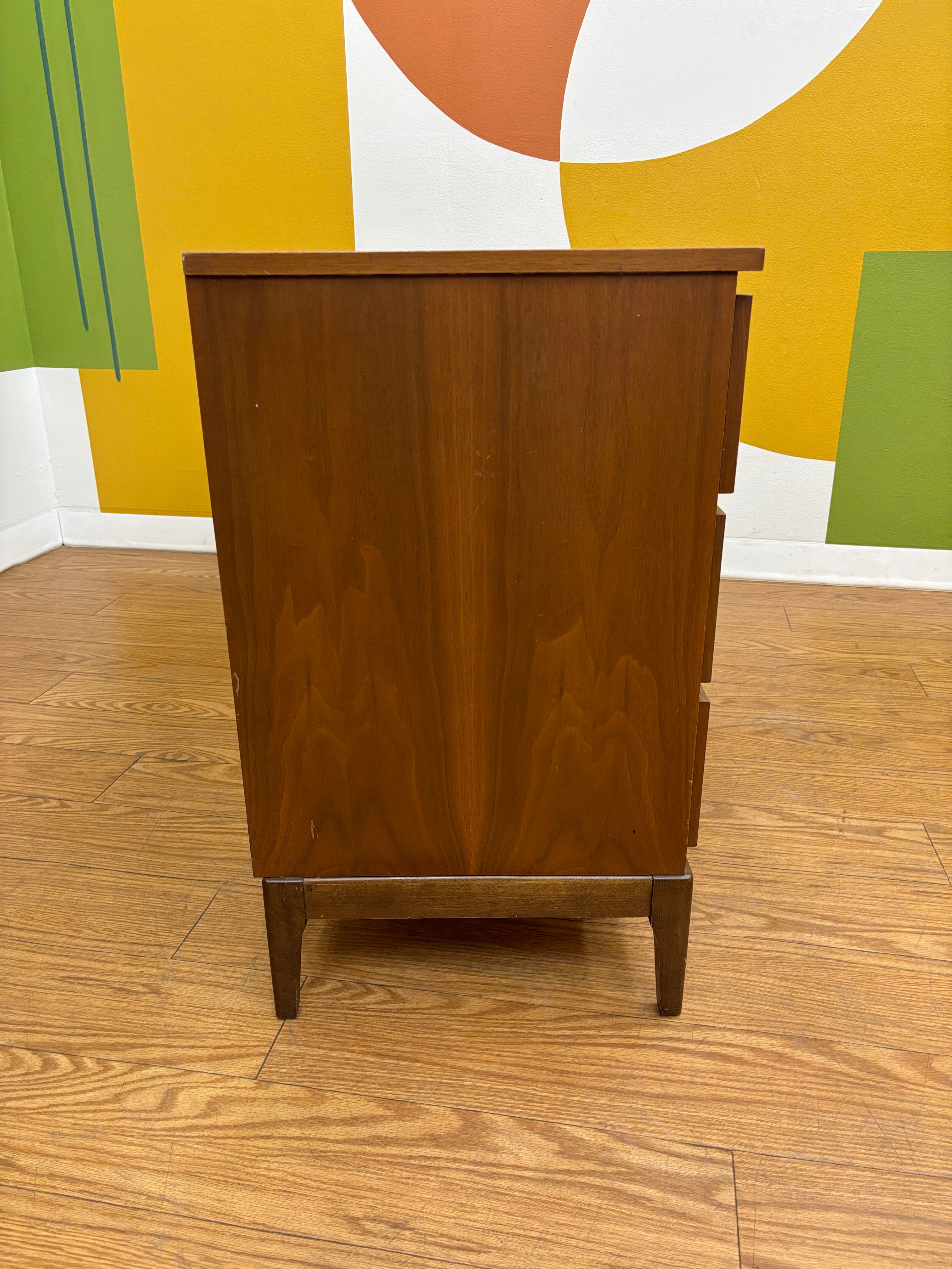 Wood 7 Drawer Dresser