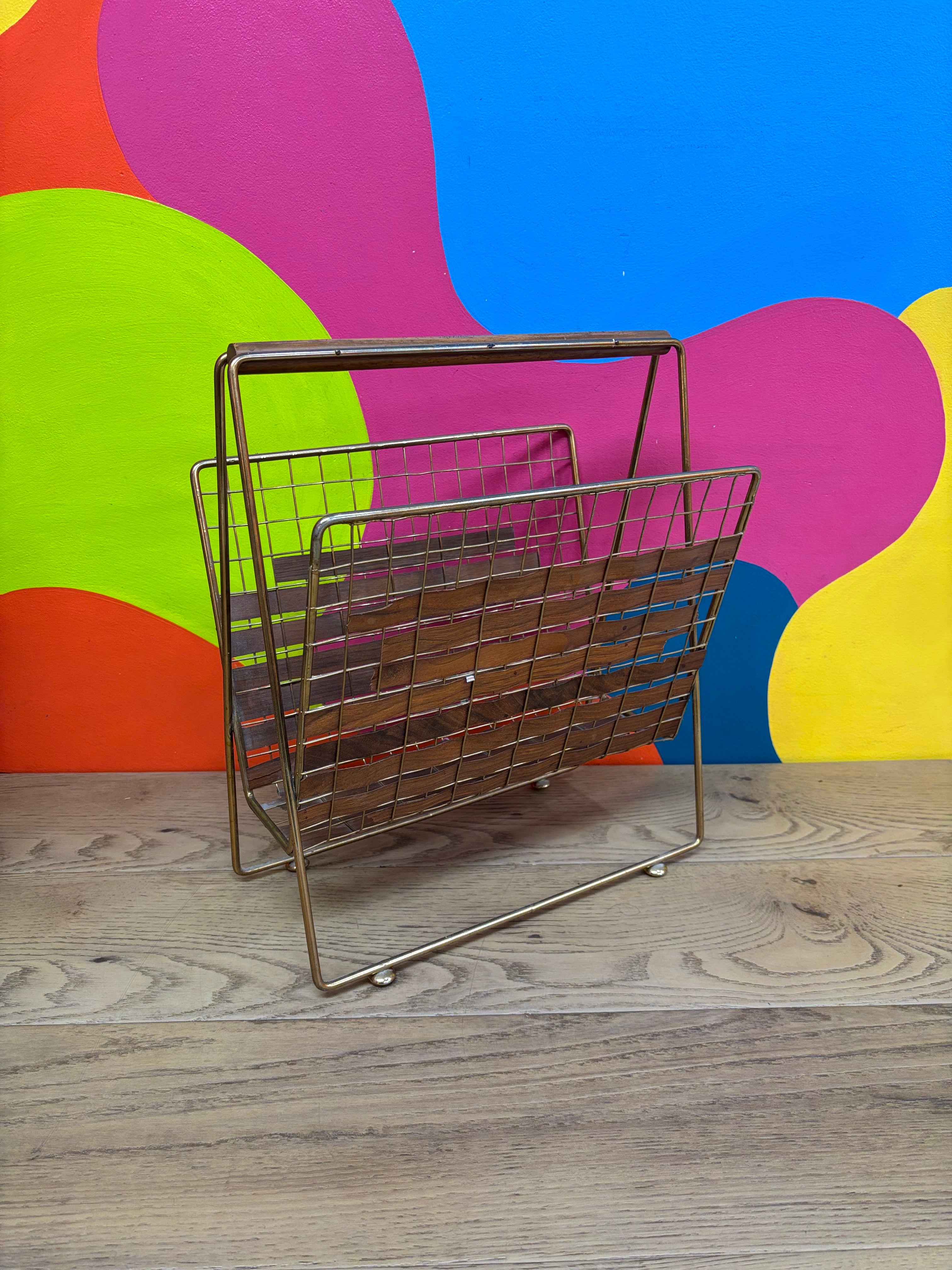 Metal Magazine Rack