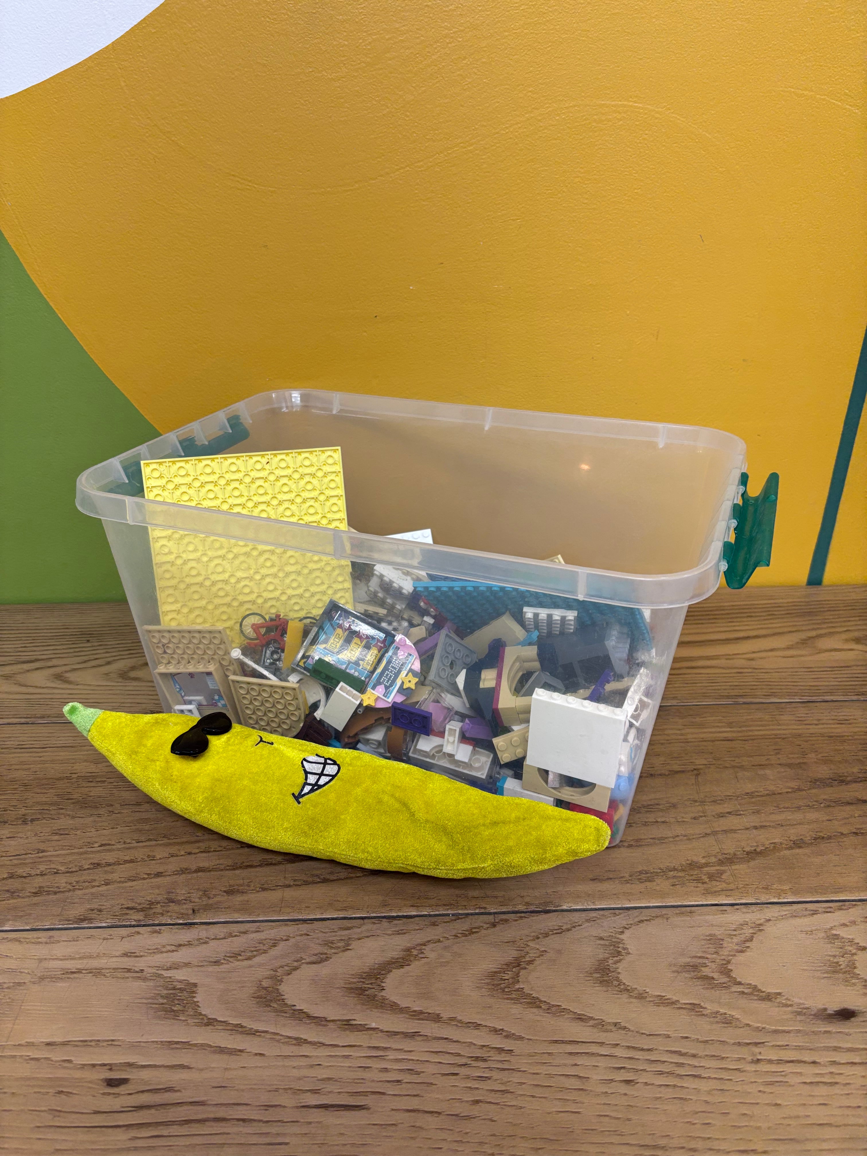 Small Bin of Assorted Lego