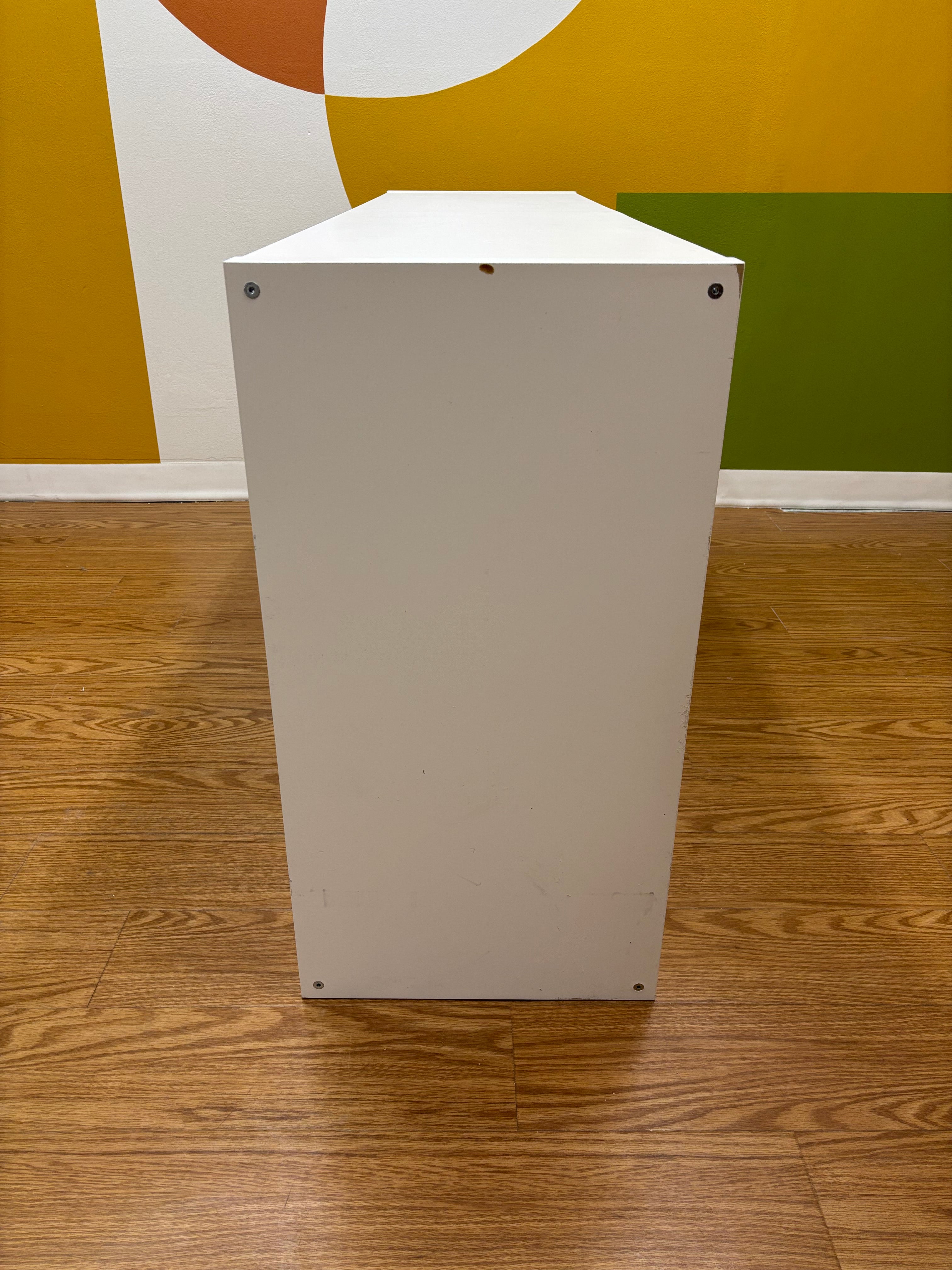 Kallax Shelf - 8 Cube