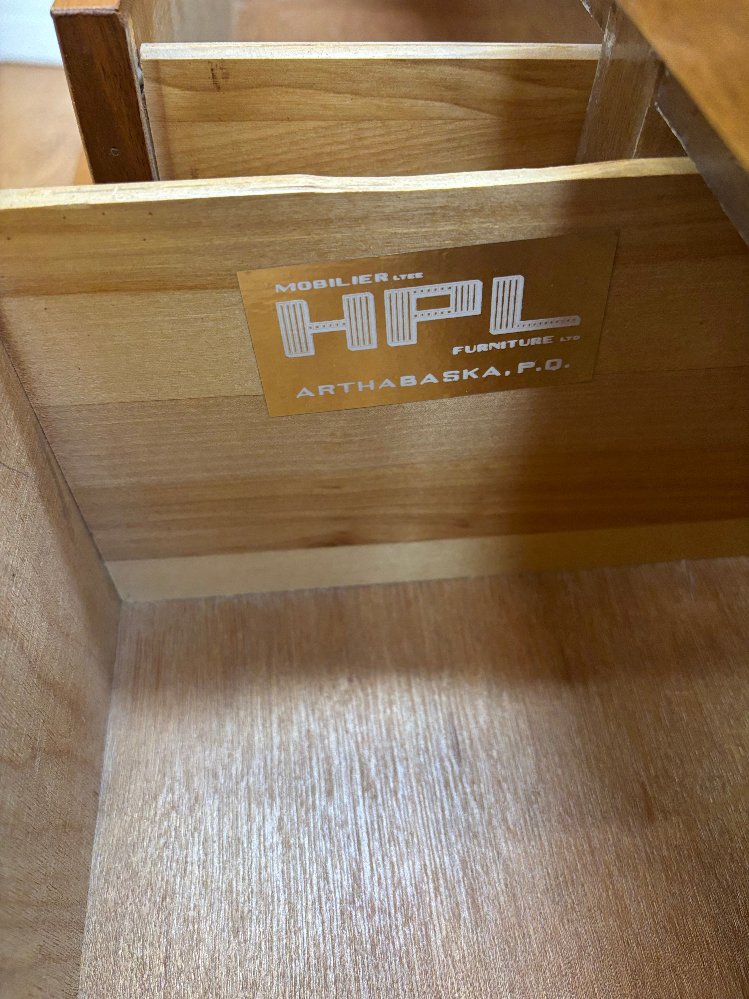 Wood 7 Drawer Dresser