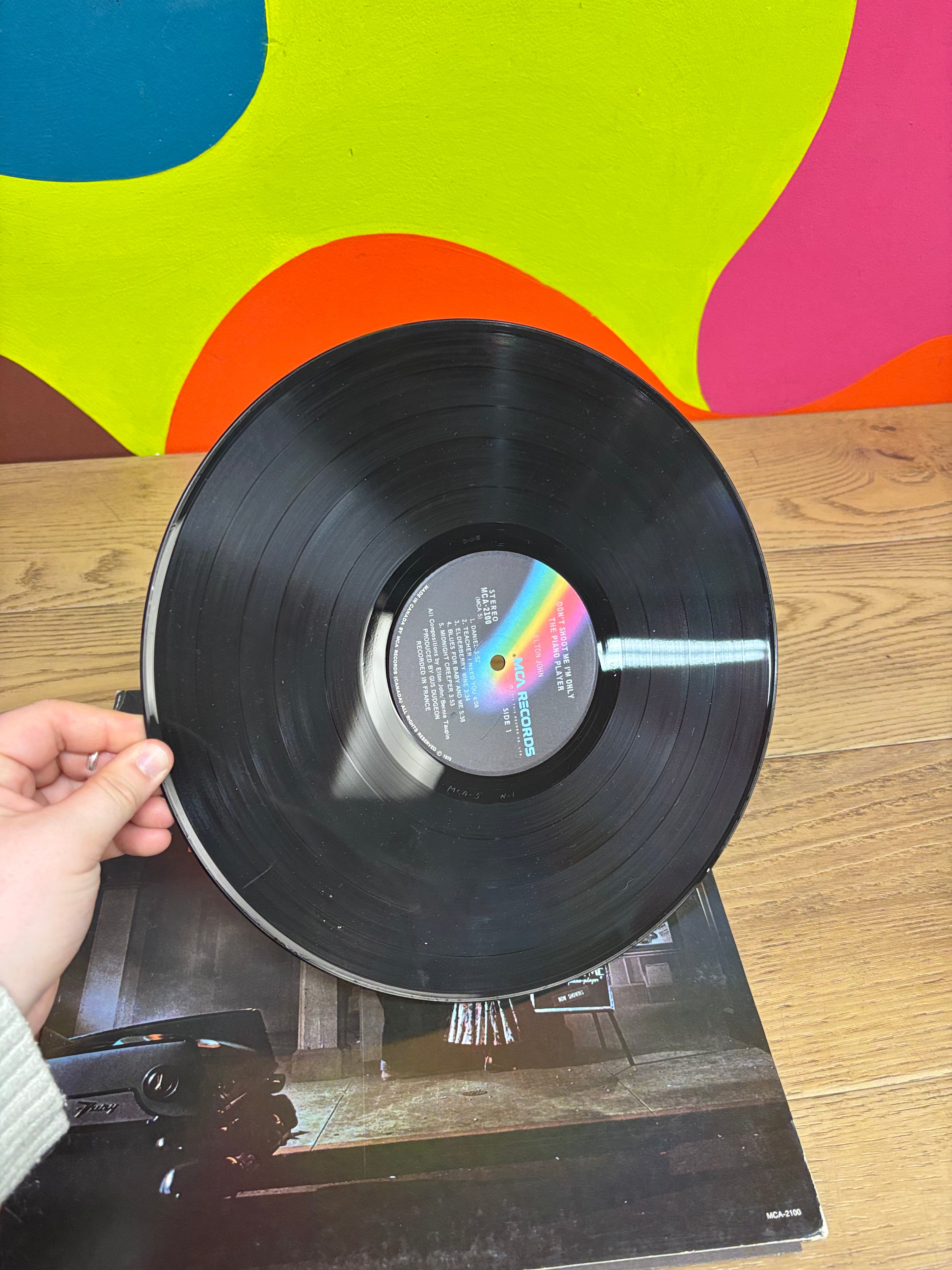 Elton John – Don't Shoot Me I'm Only The Piano Player Vinyl