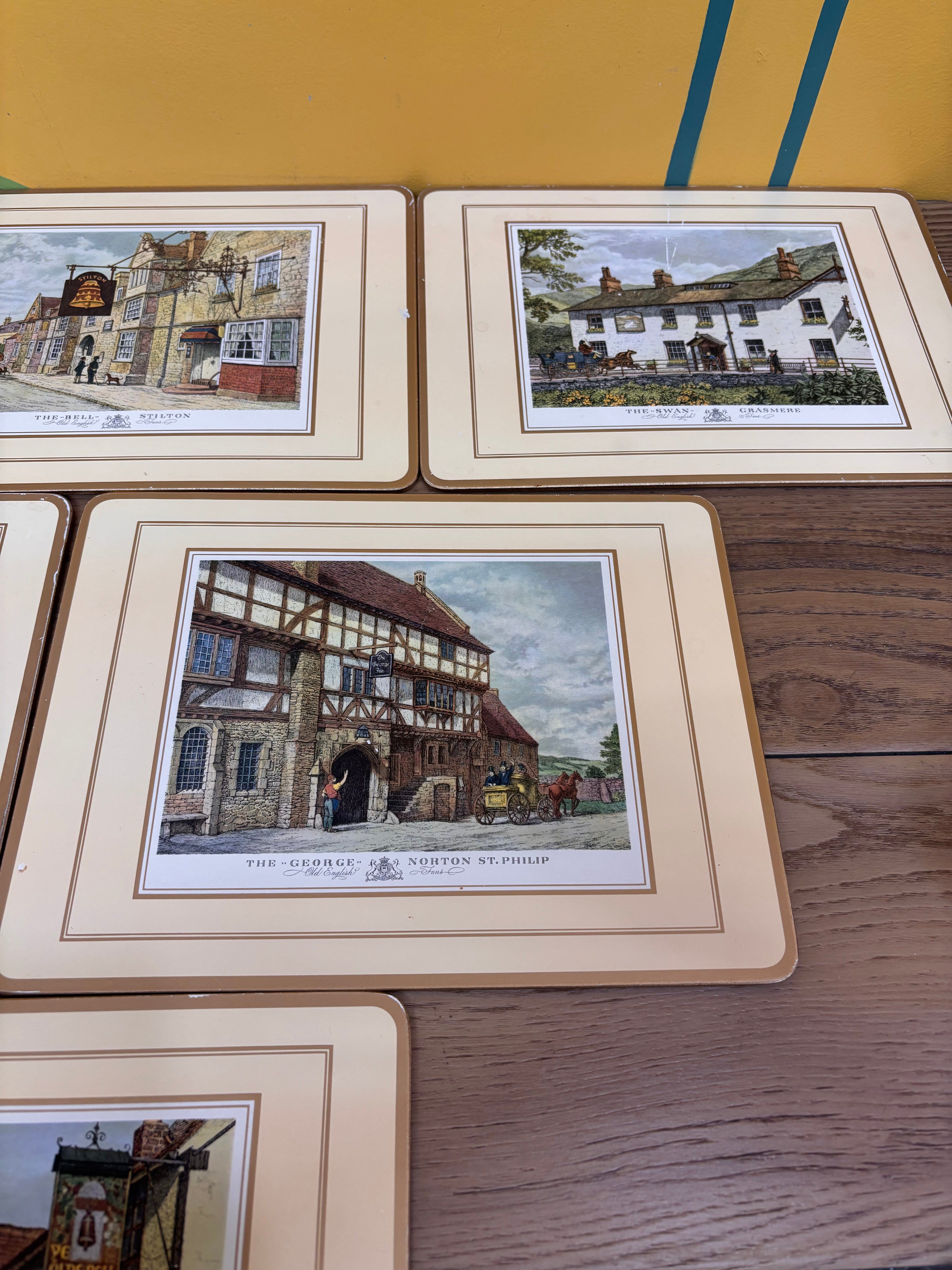 Pimpernel Placemat Set