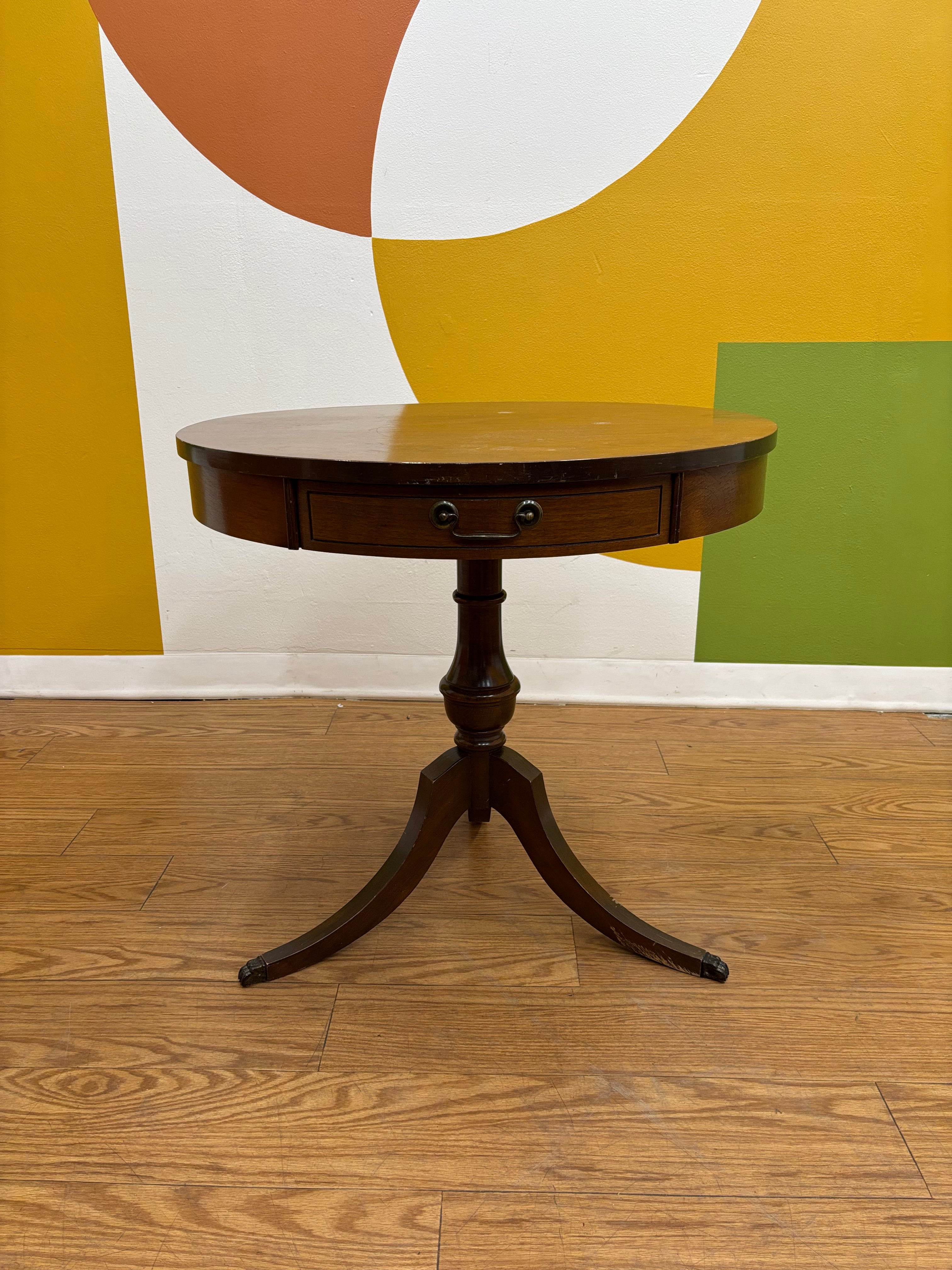 Round Side Table