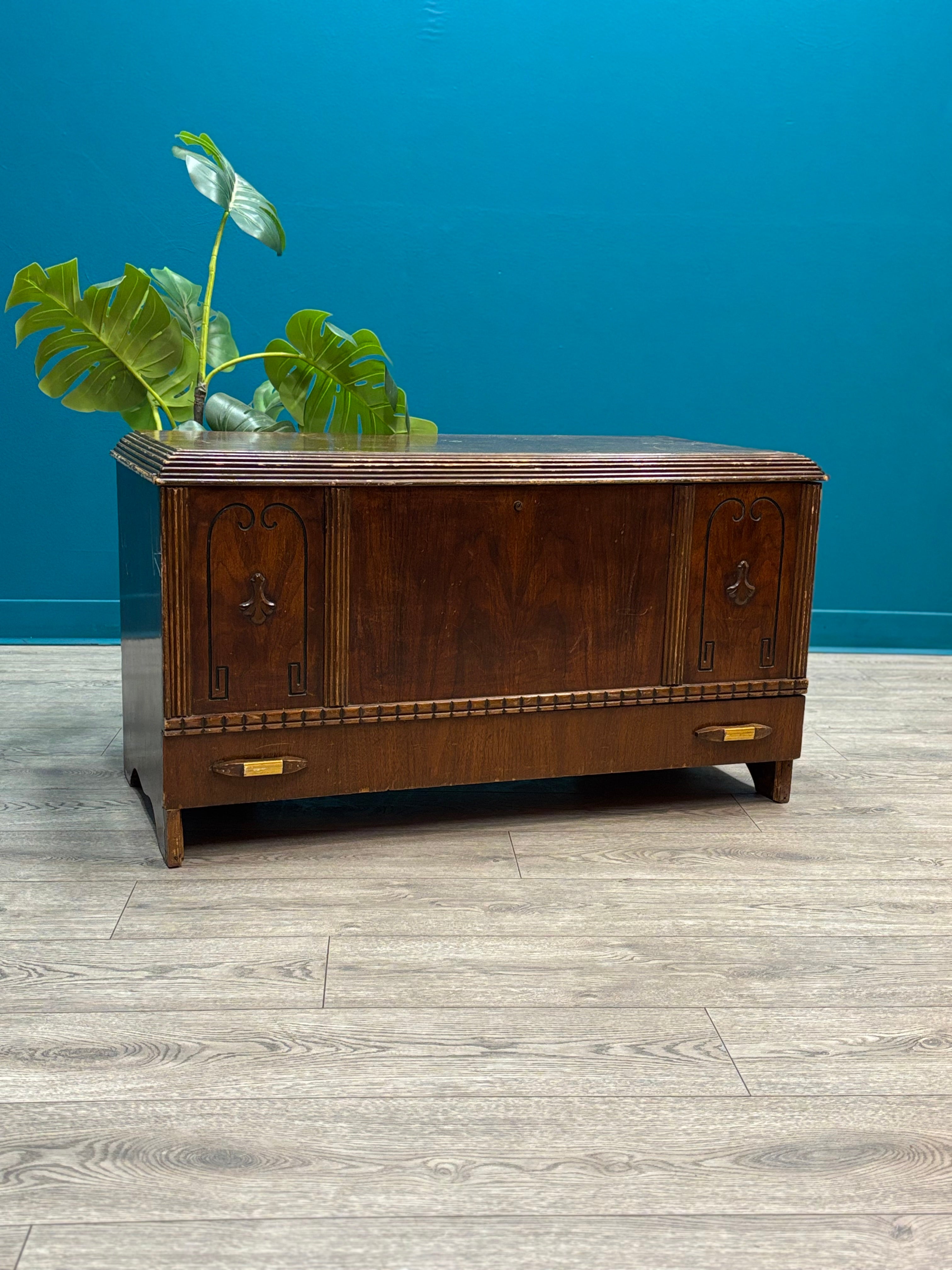 Honderich Cedar Chest with Bottom Drawer
