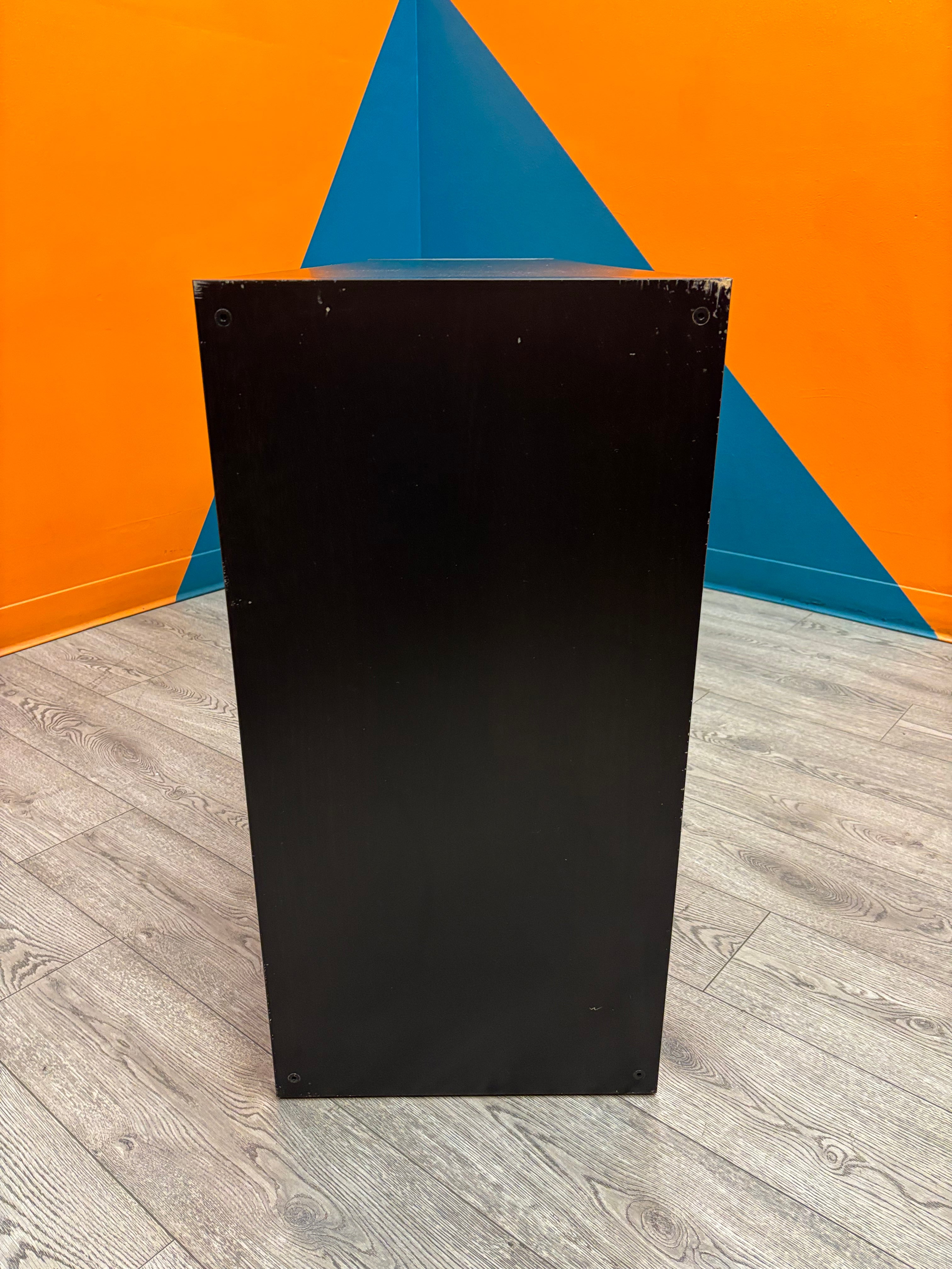 Kallax Shelf - 8 Cube