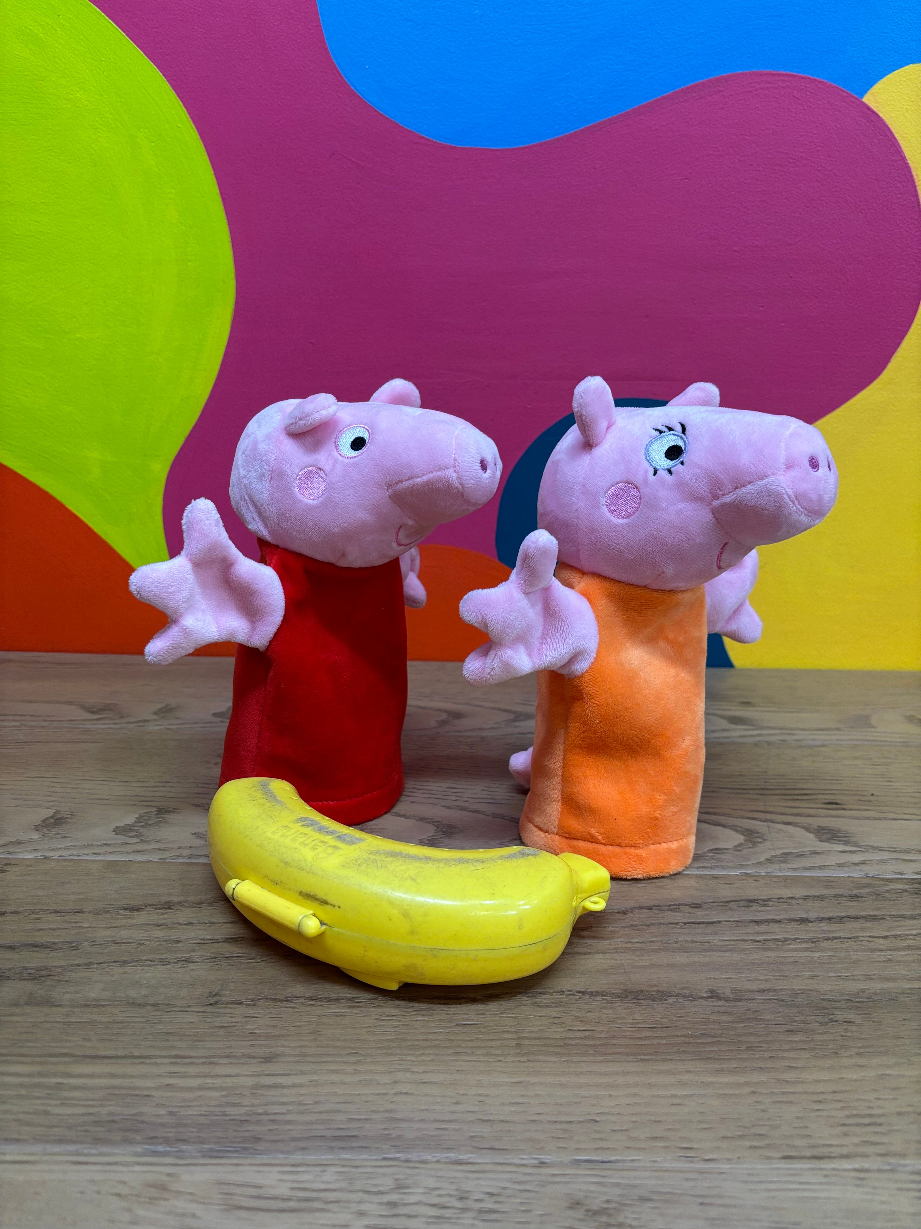 Peppa Pig & Mommy Pig Hand Puppet's