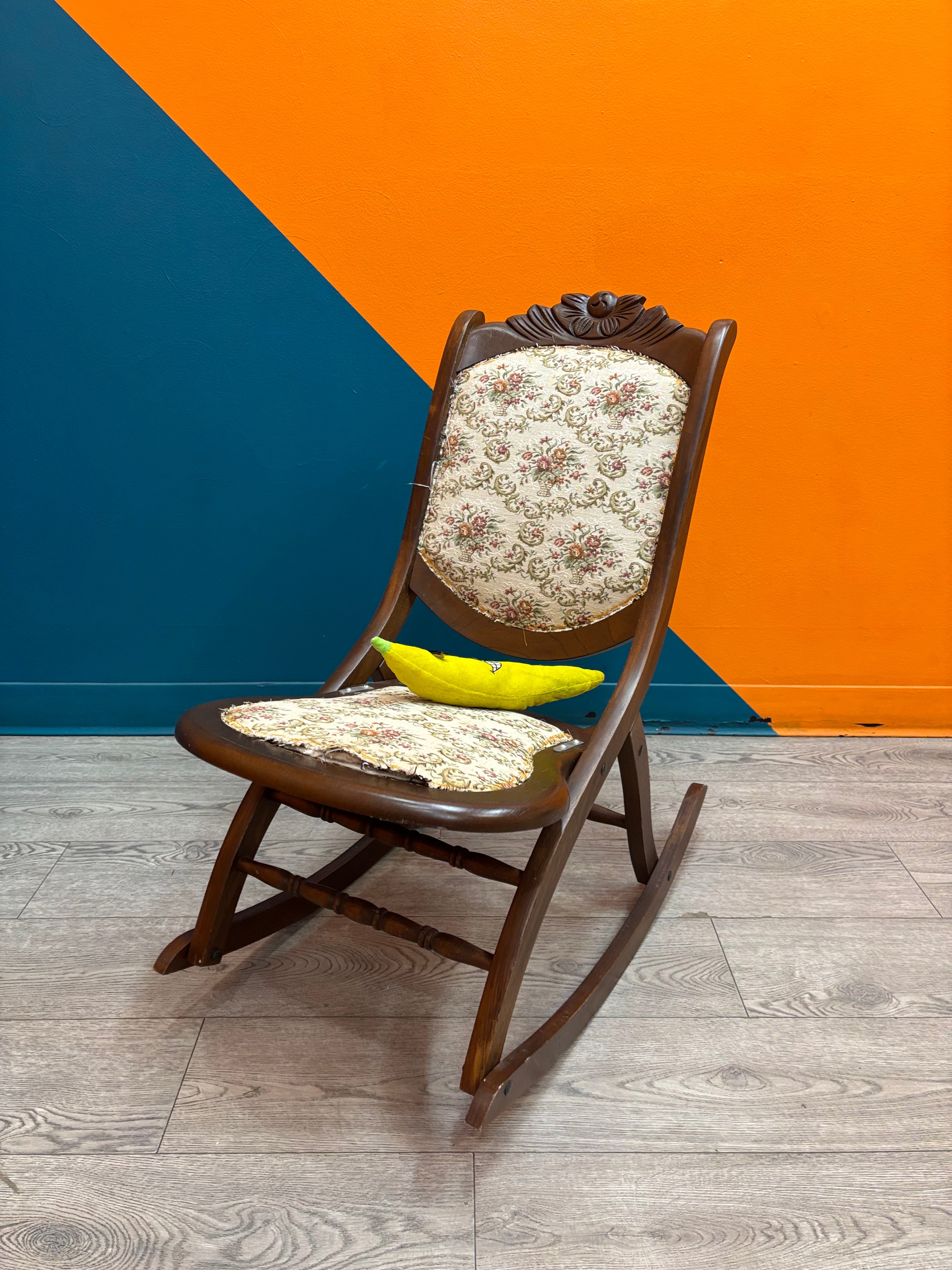 Folding Wood Rocking Chair