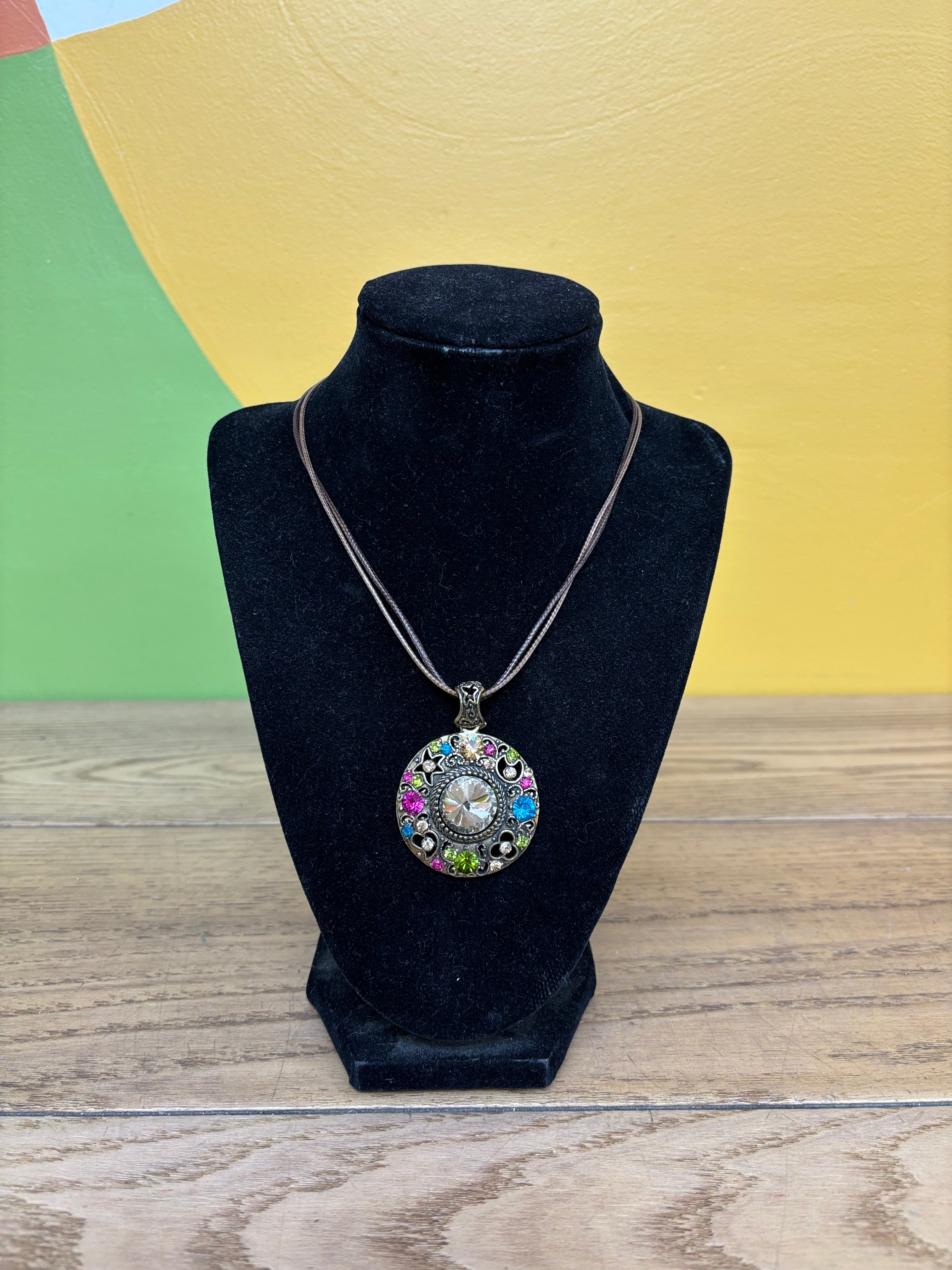 Round Pendant Necklace