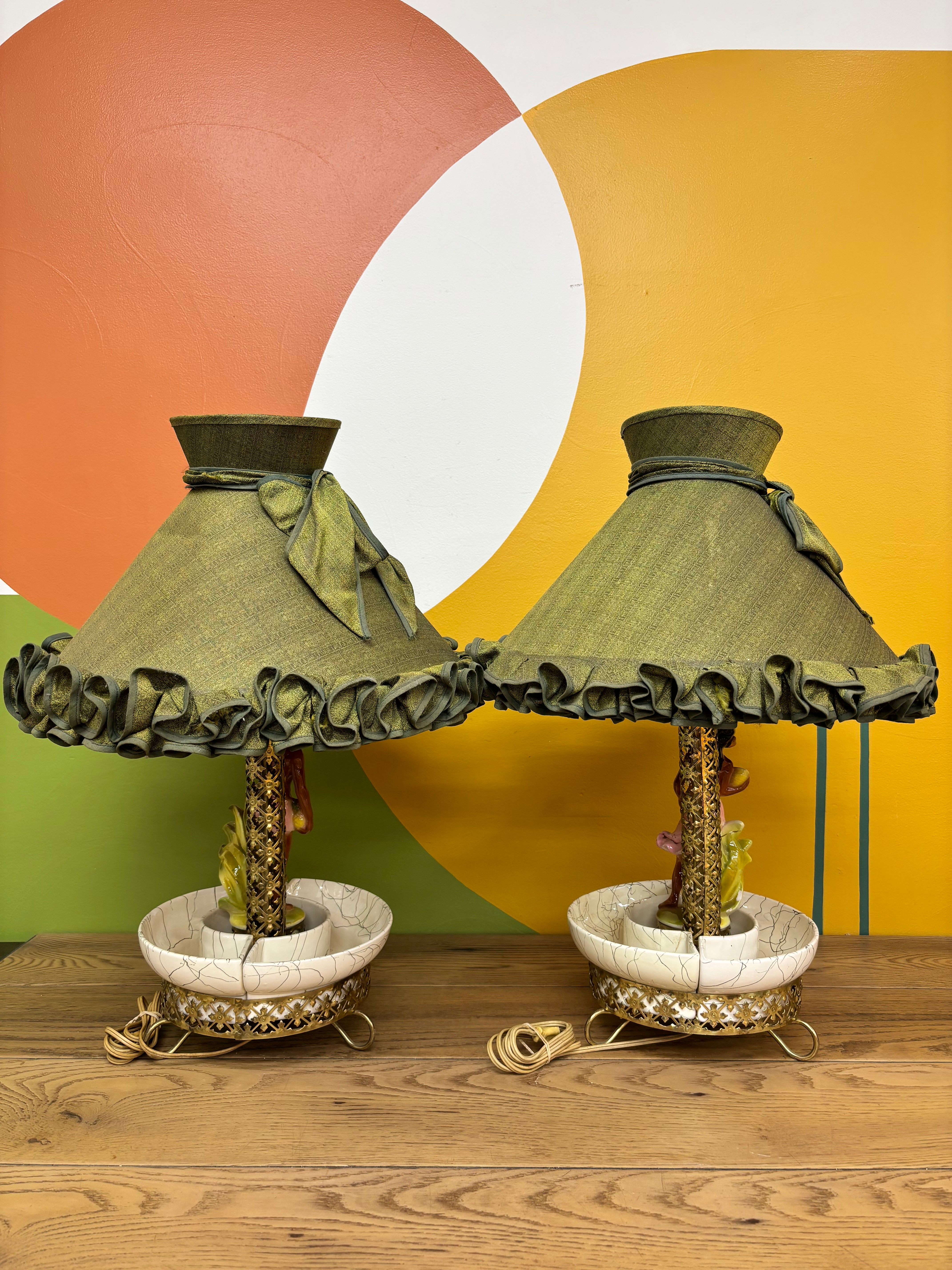 Set of 2 Hawaiian Themed Lamps