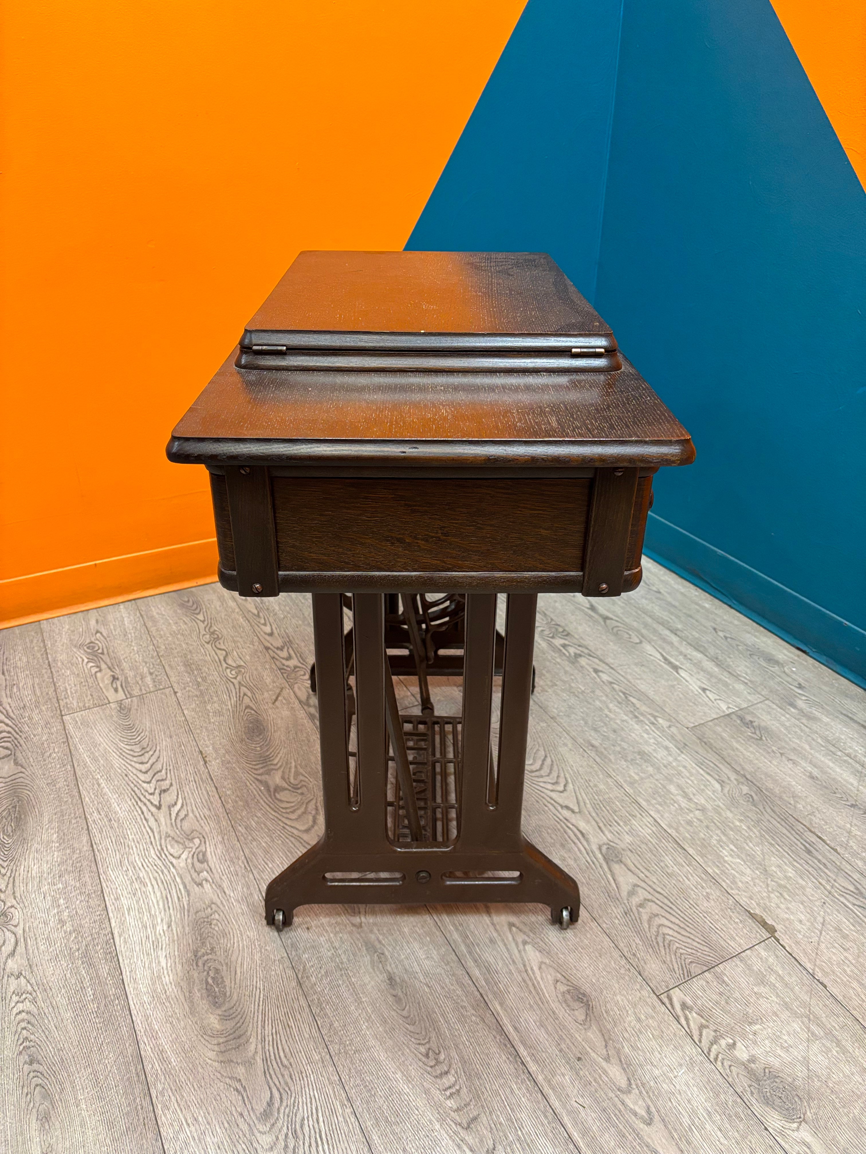 Singer Sewing Machine & Cabinet