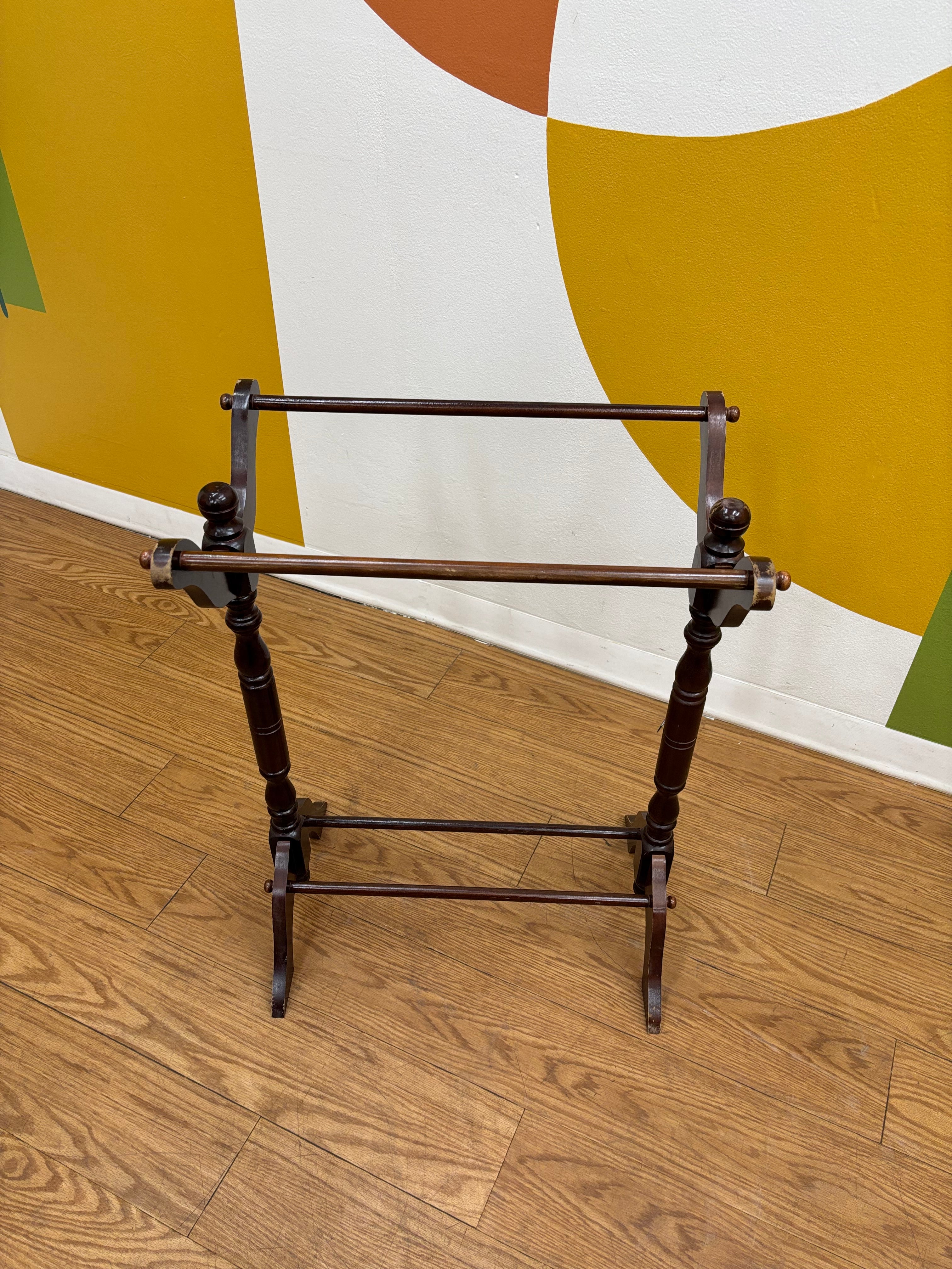 Wood Blanket Rack