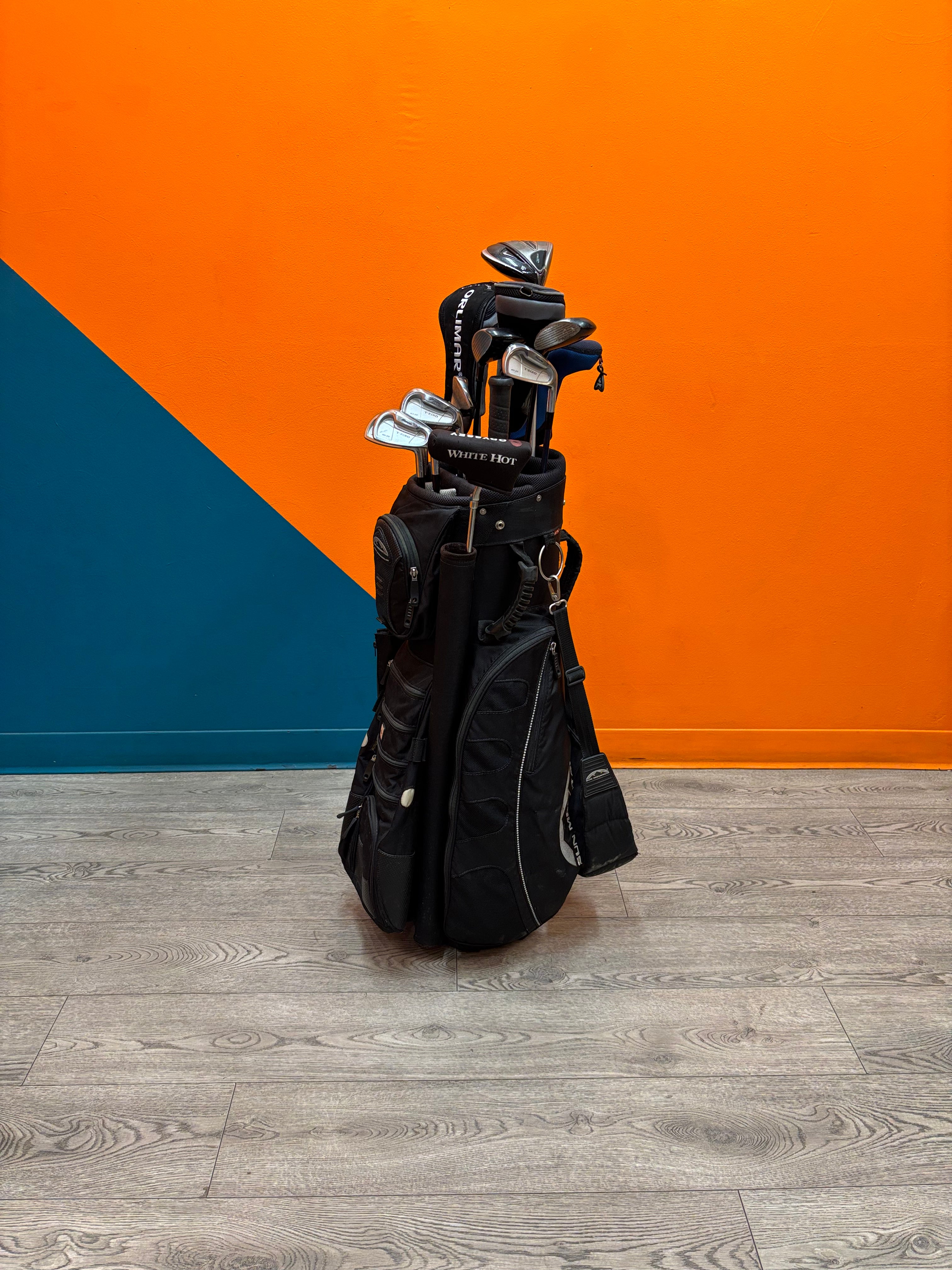 Sun Mountain (C-130) Golf Bag with 16 Clubs