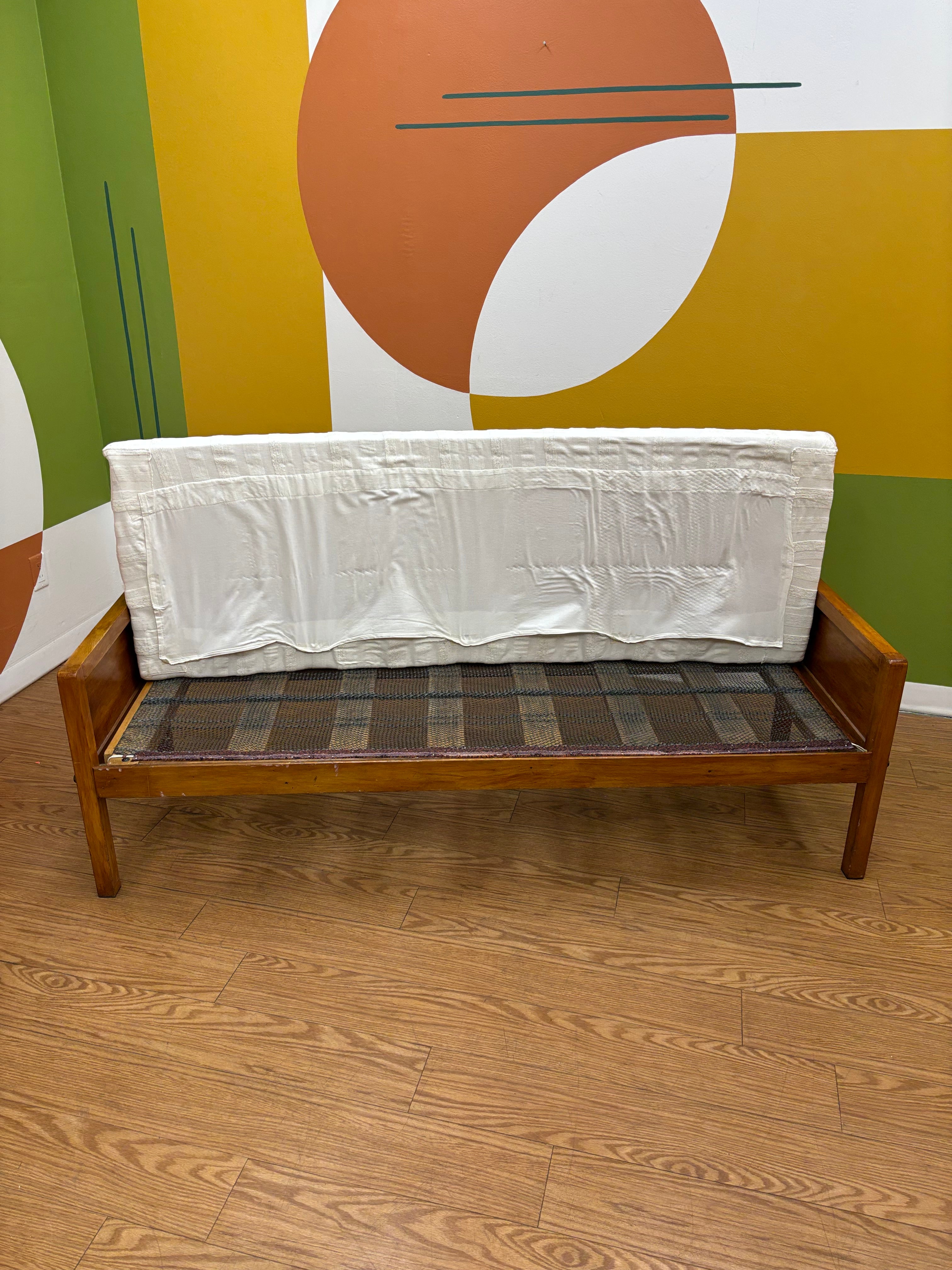 Wood Daybed