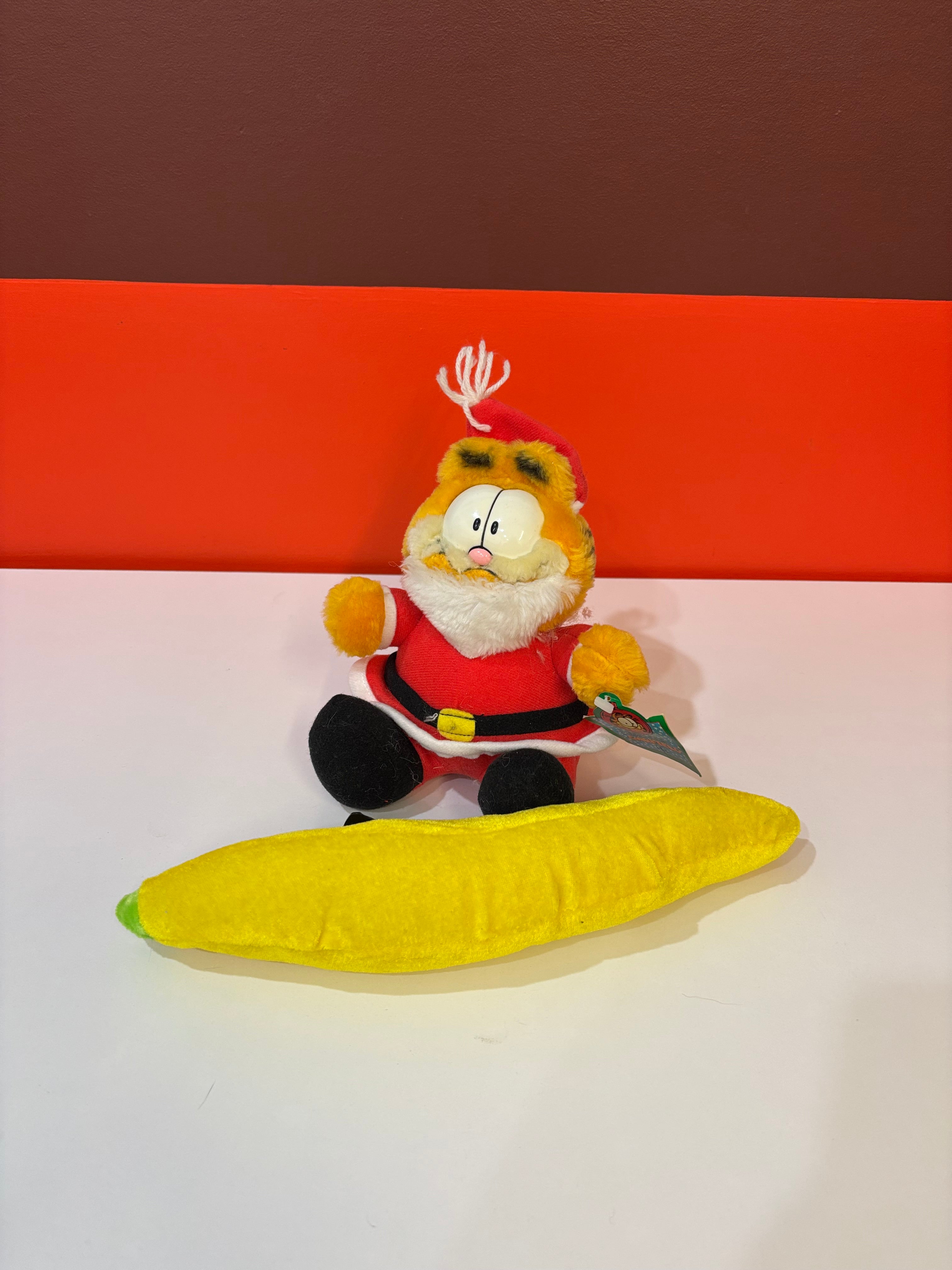 Santa Garfield Plushie