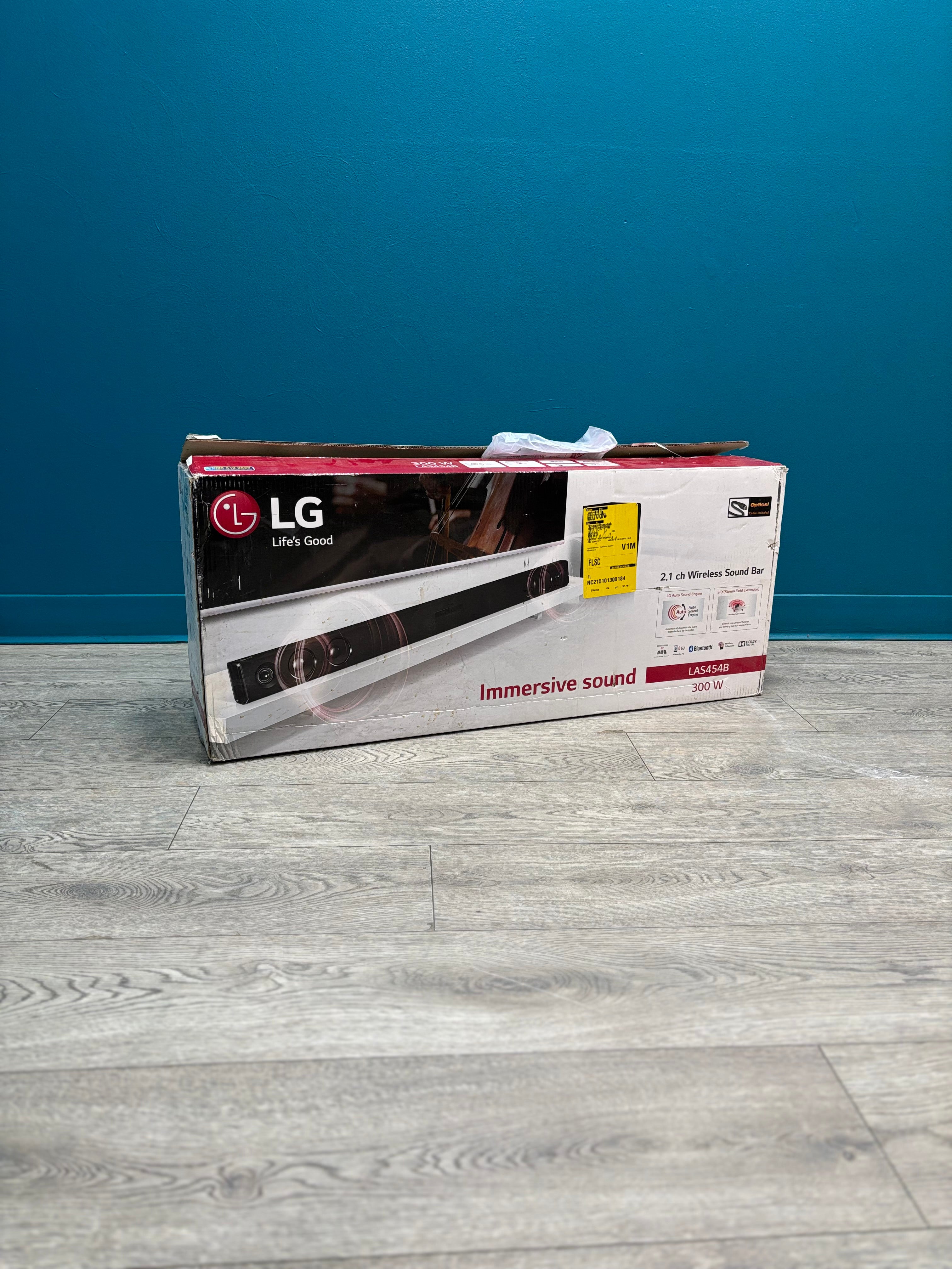 LG 2.1 ch Wireless Sound Bar System -NEW