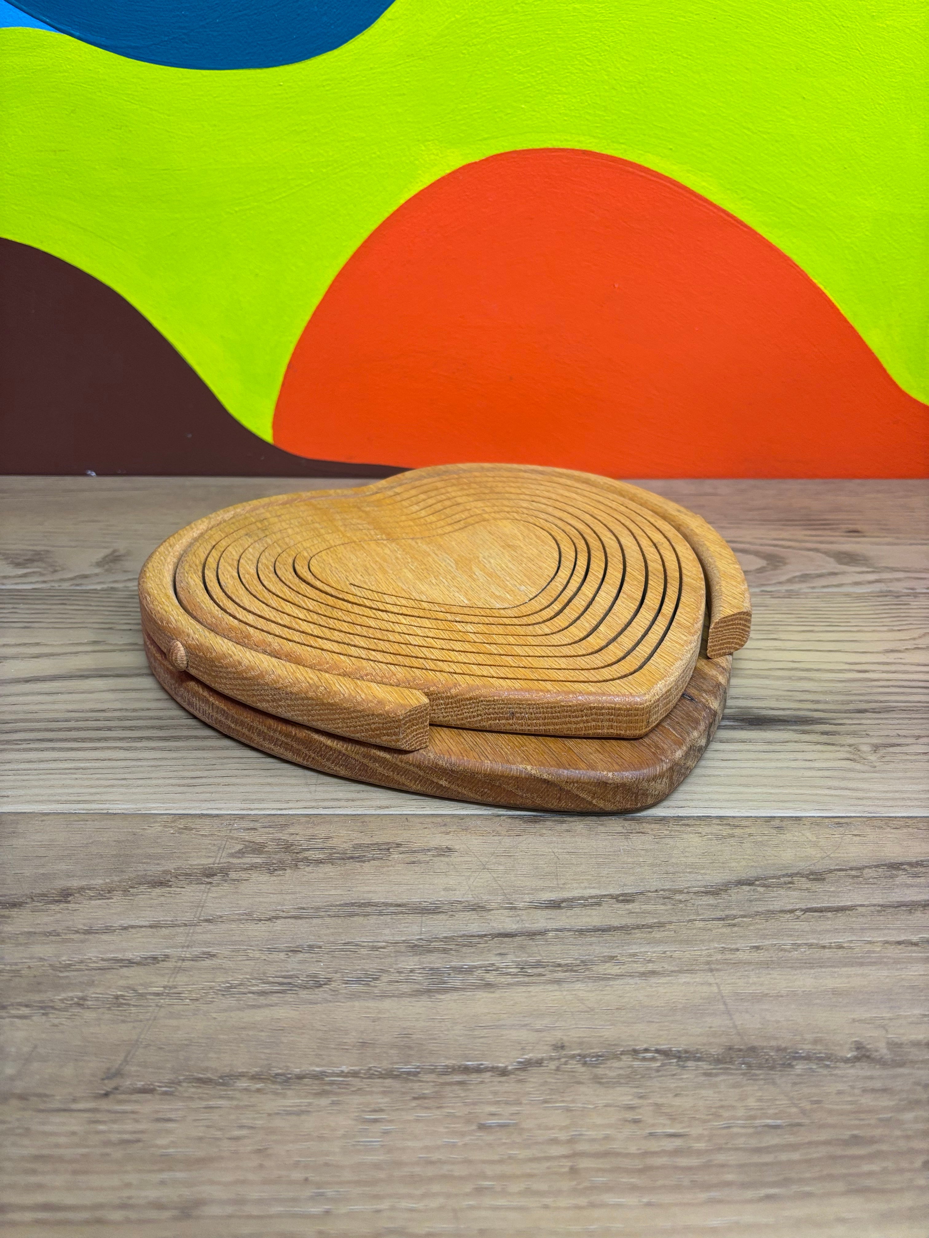 Collapsible Heart Shaped Basket
