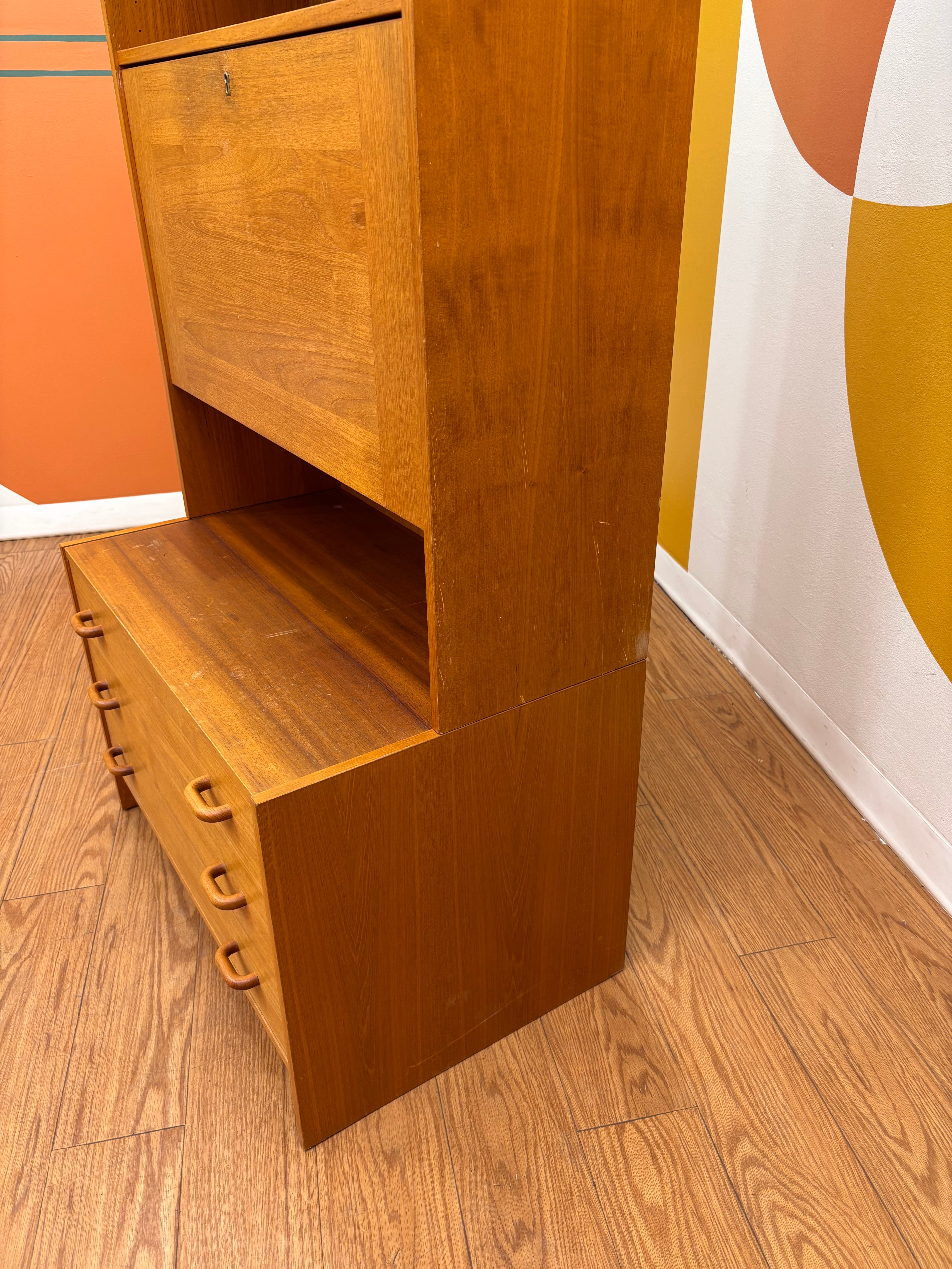 Danish Domino Mobler Wall Unit