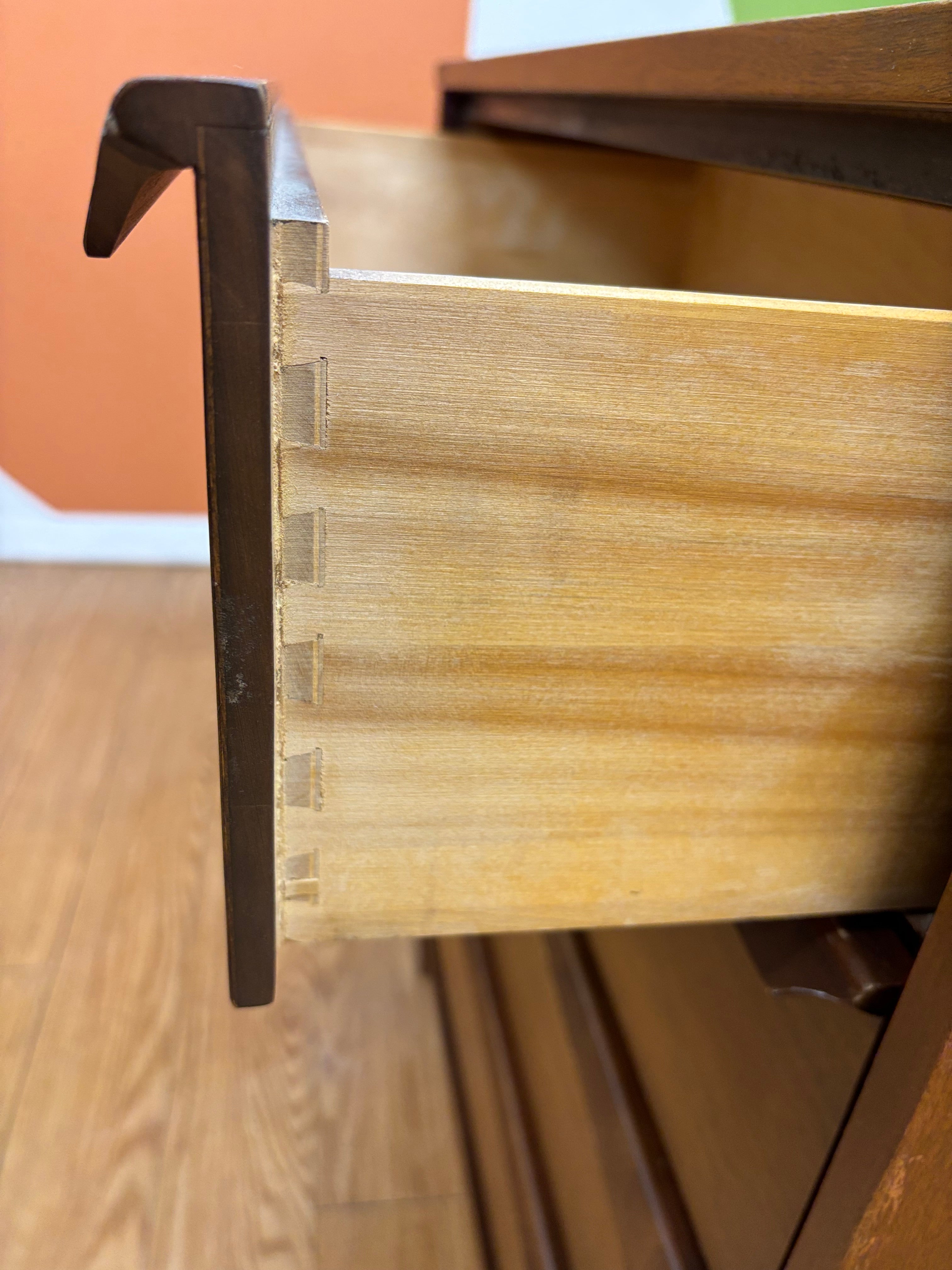 4 Drawer Dresser