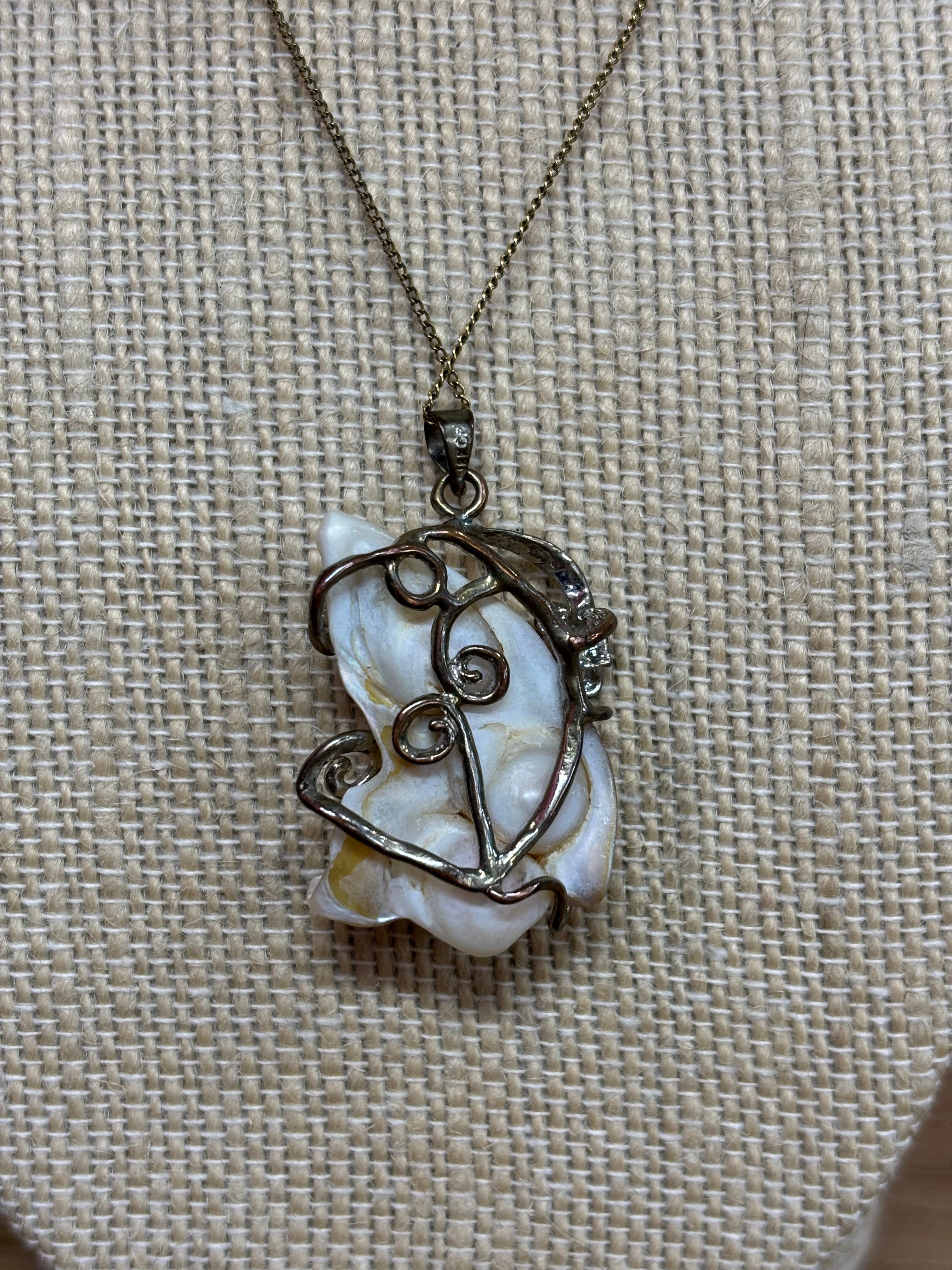 Baroque Mother of Pearl Necklace