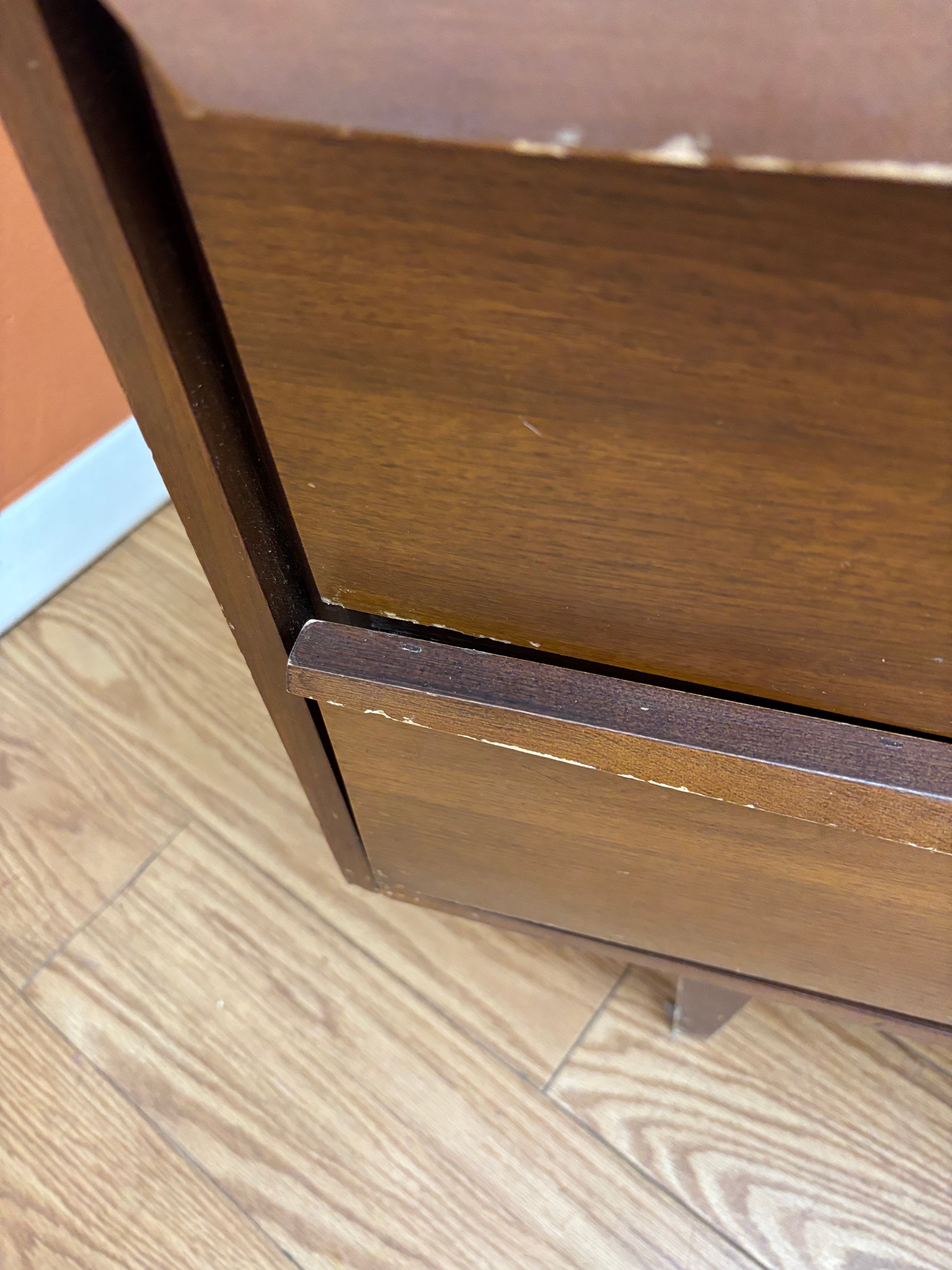 6 Drawer Dresser