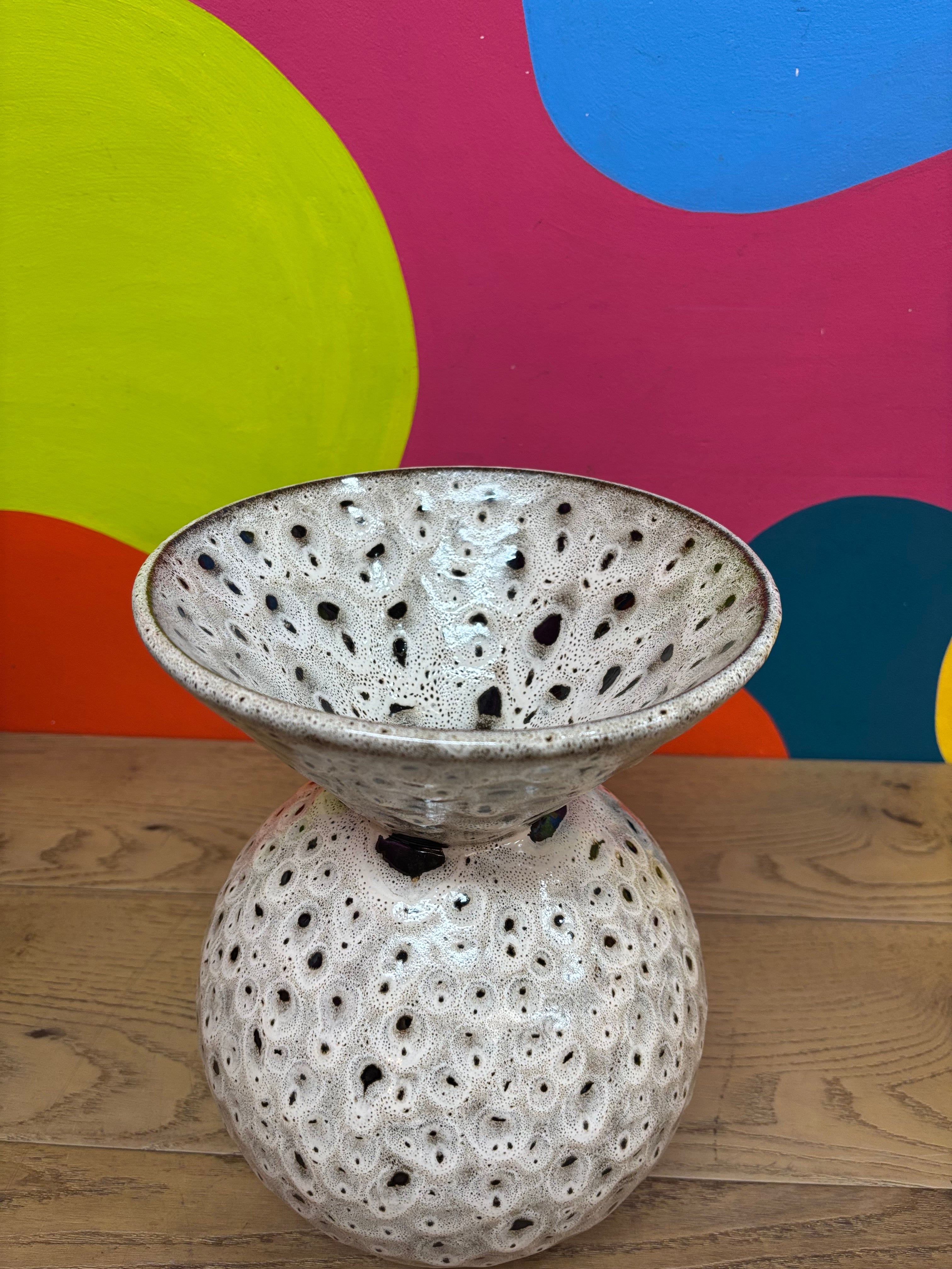 Manor Funnel Neck Black & White Speckled Vase